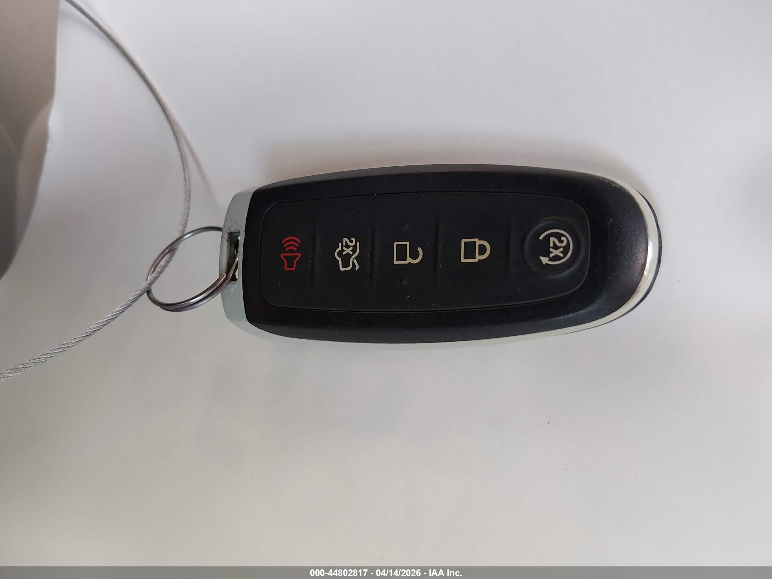 FORD ESCAPE image 11