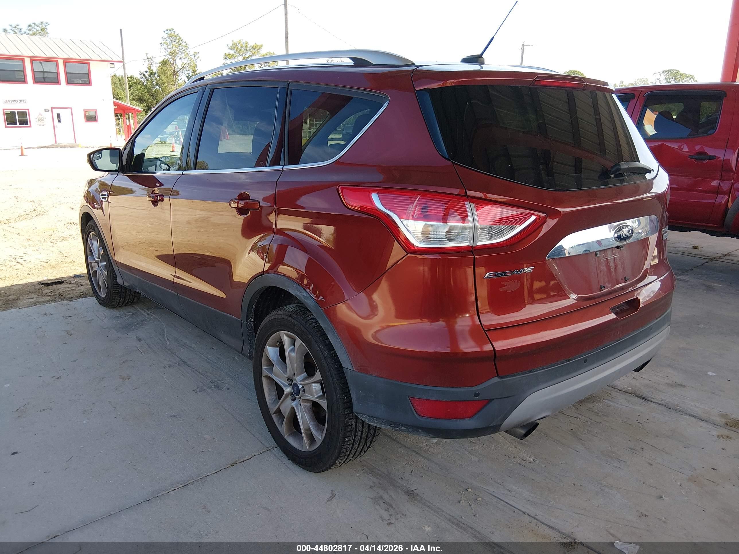 FORD ESCAPE image 3