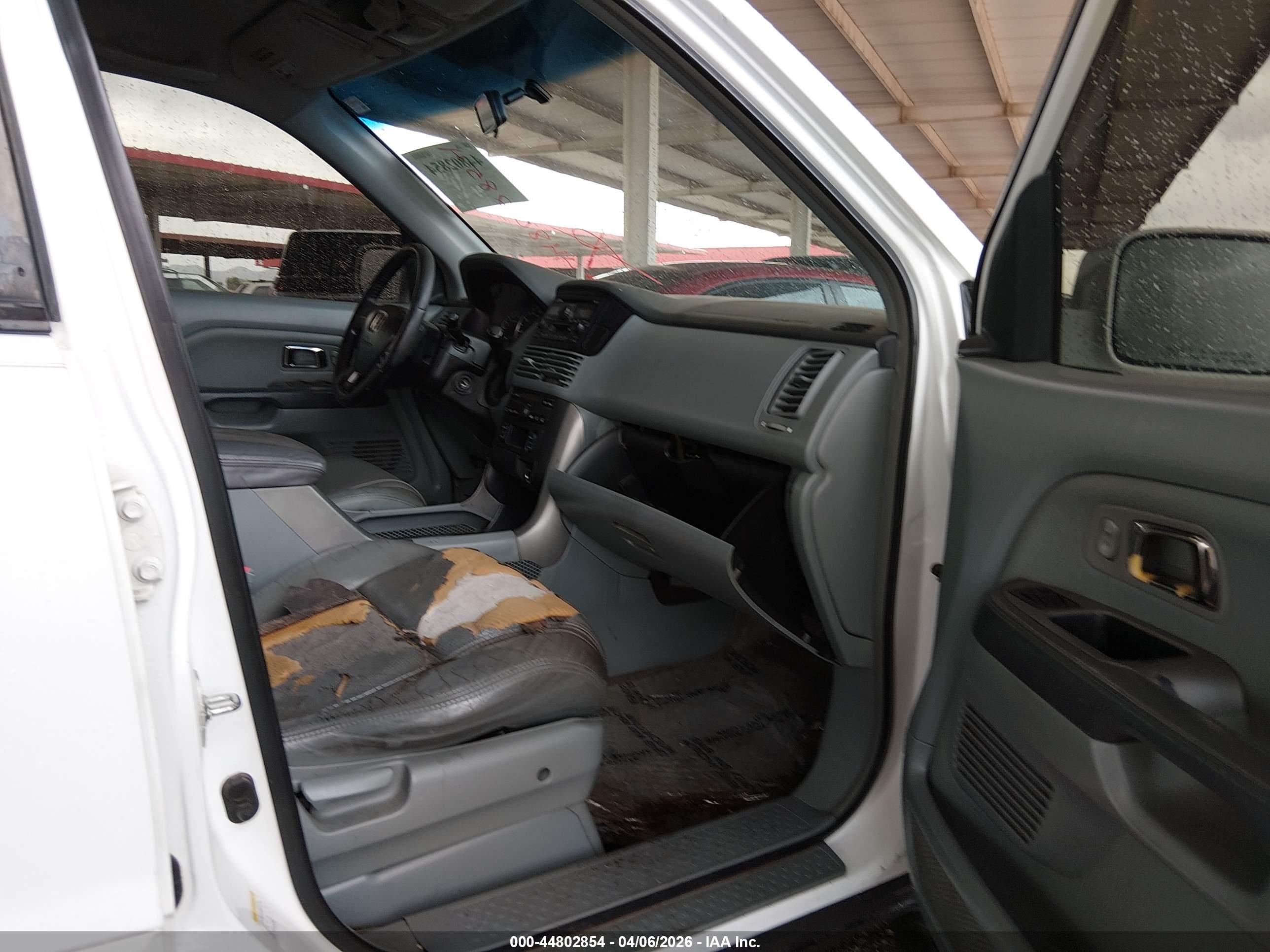 HONDA PILOT image 5