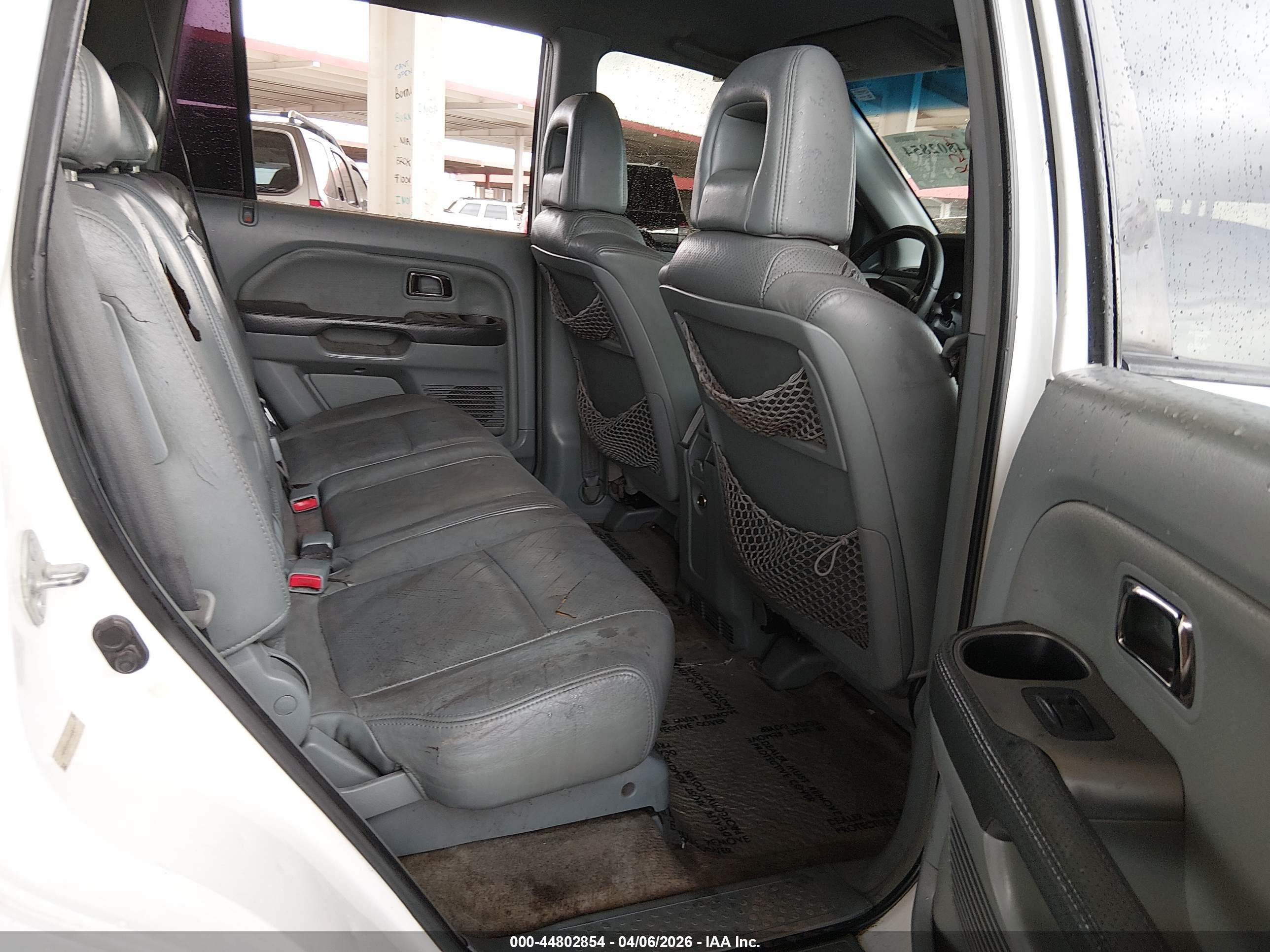 HONDA PILOT image 8