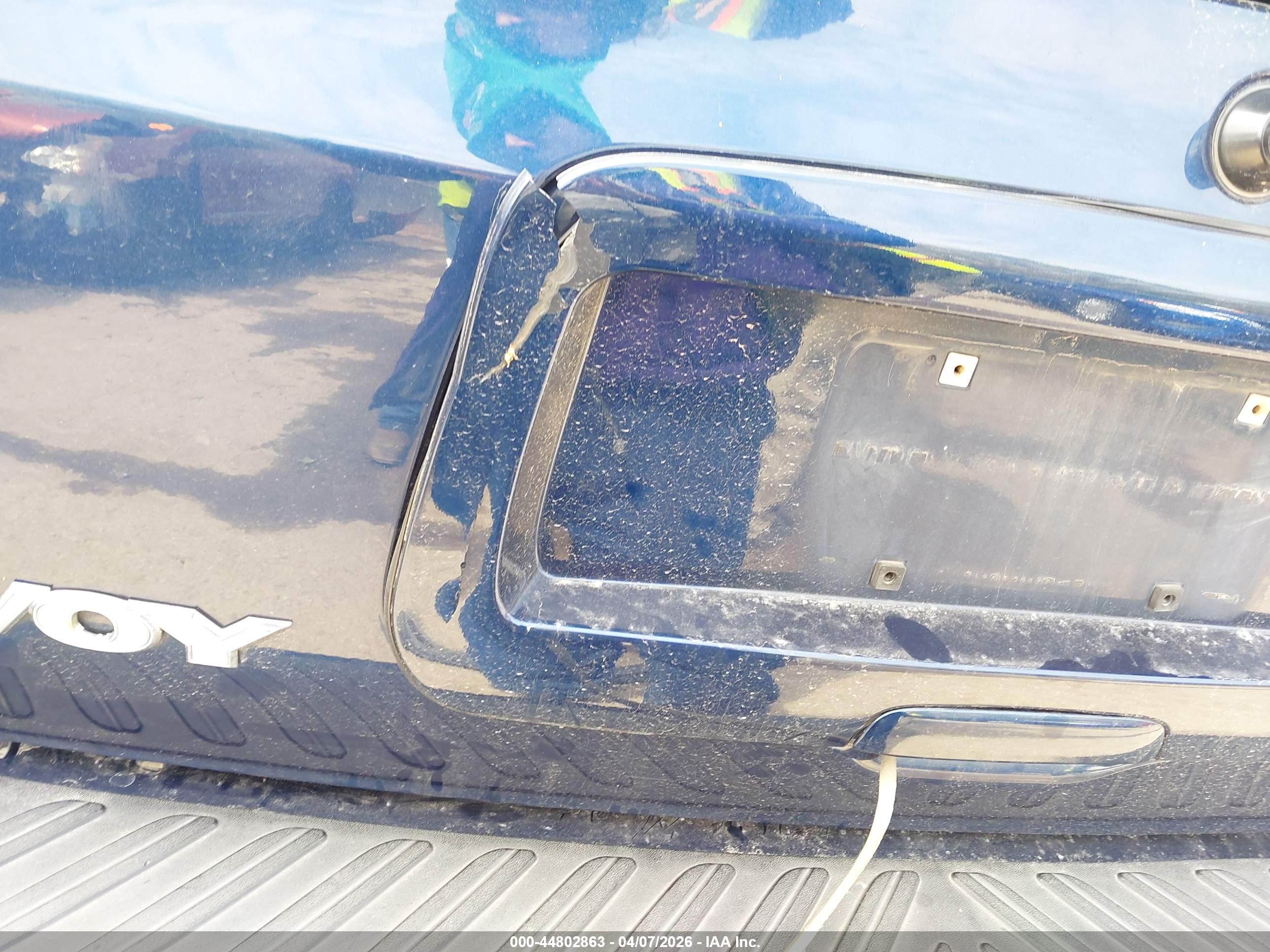 GMC ENVOY image 6