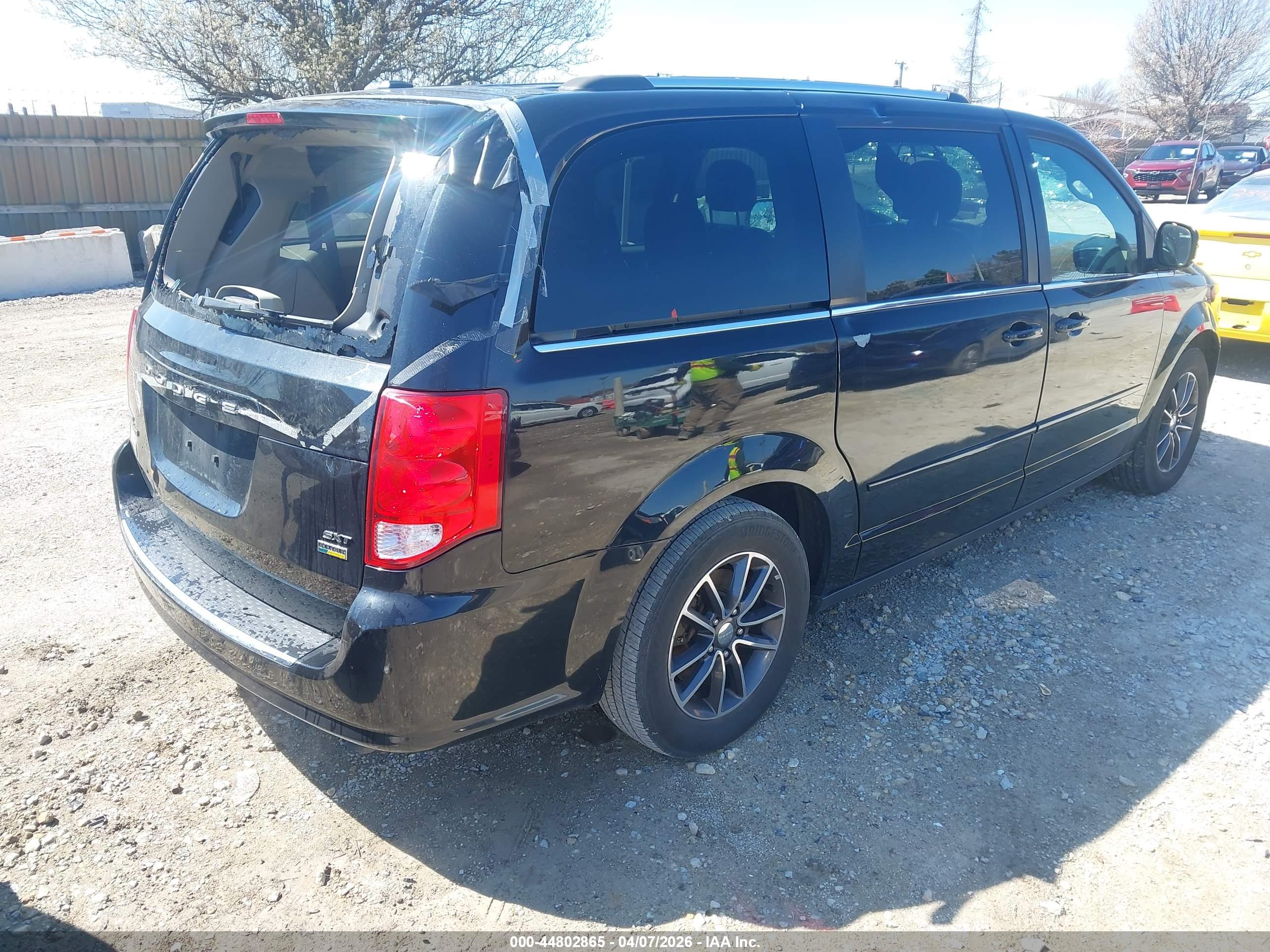 DODGE GRAND image 4