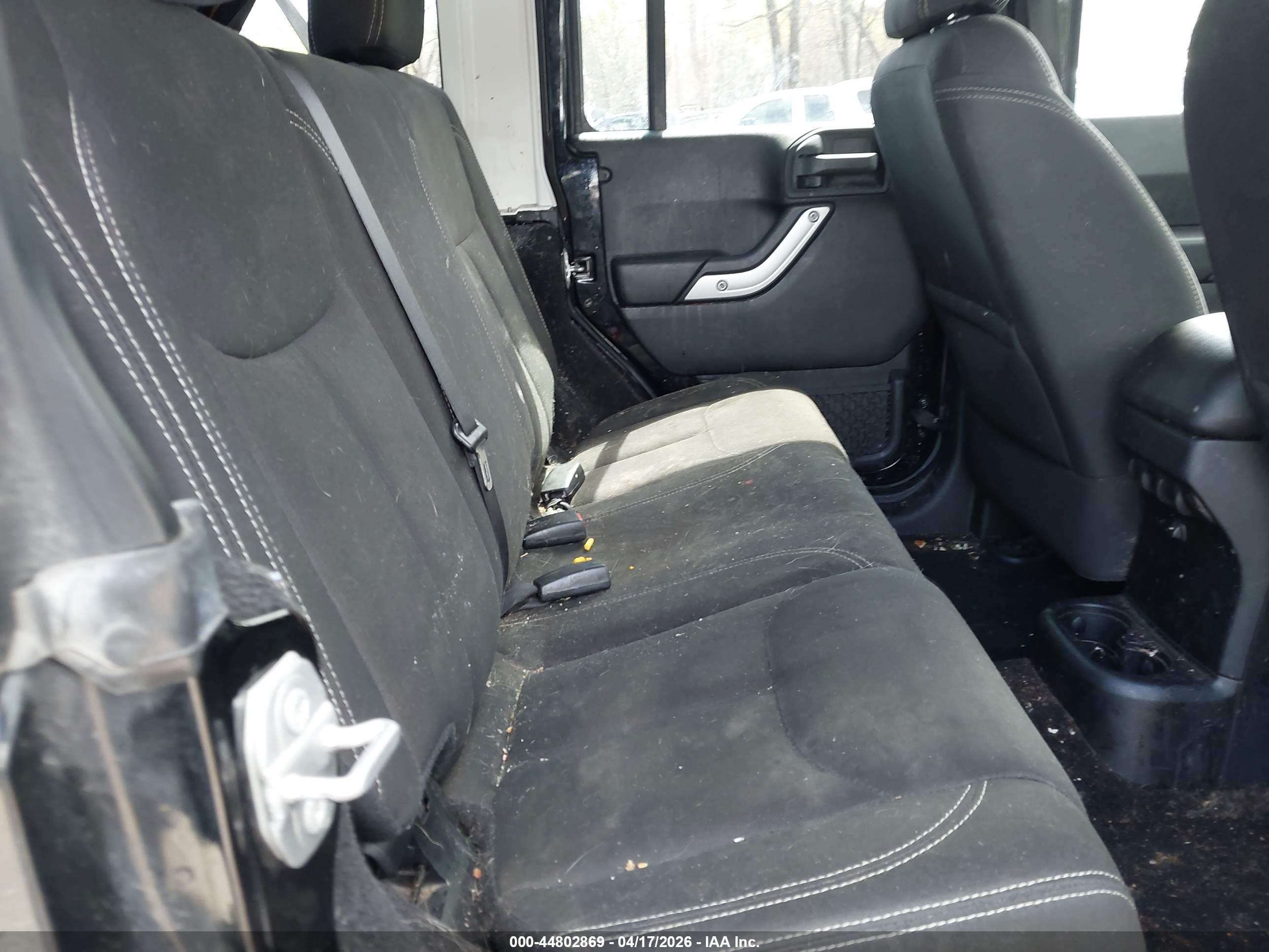 JEEP WRANGLER image 8