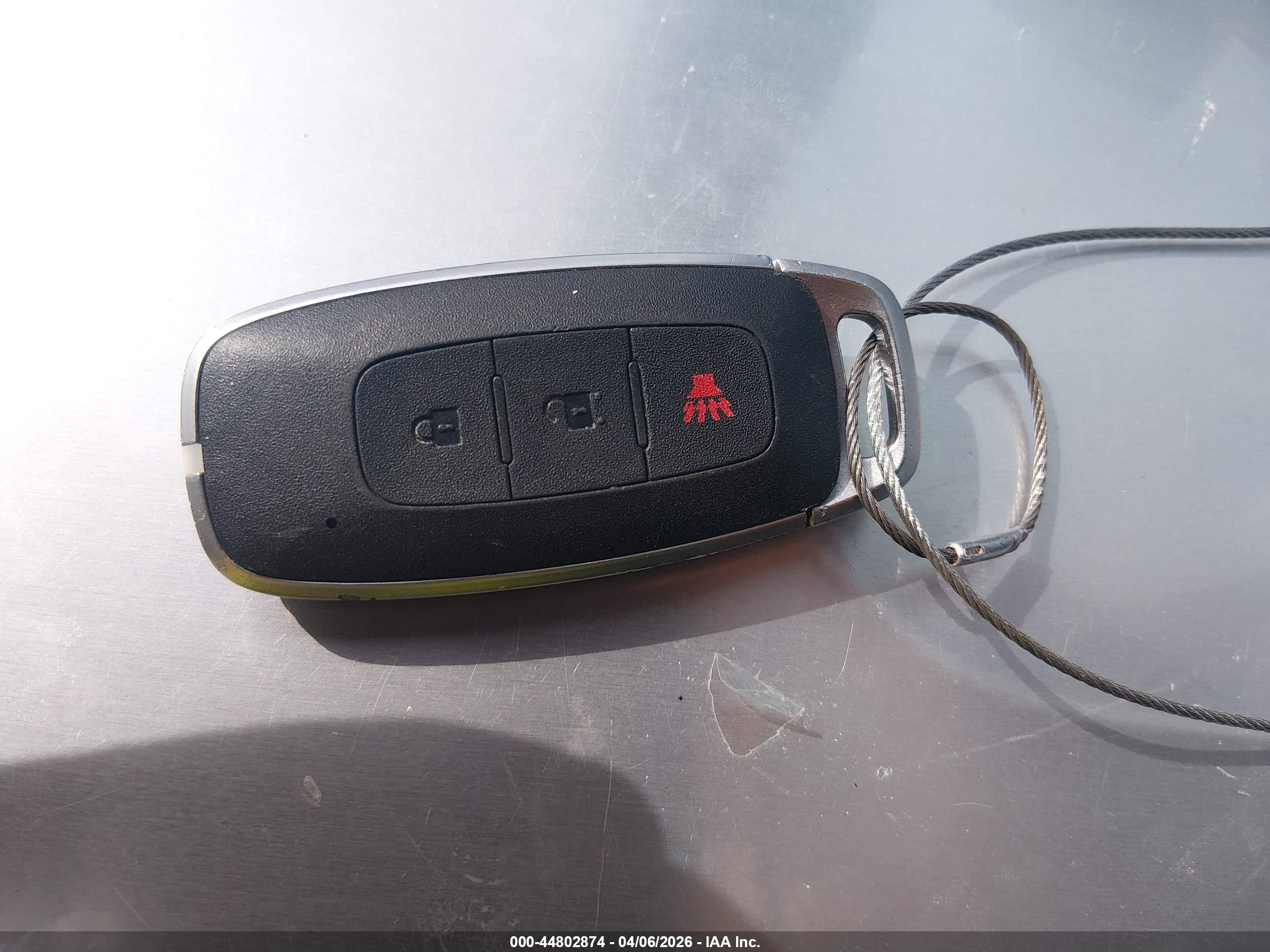 NISSAN ROGUE image 11