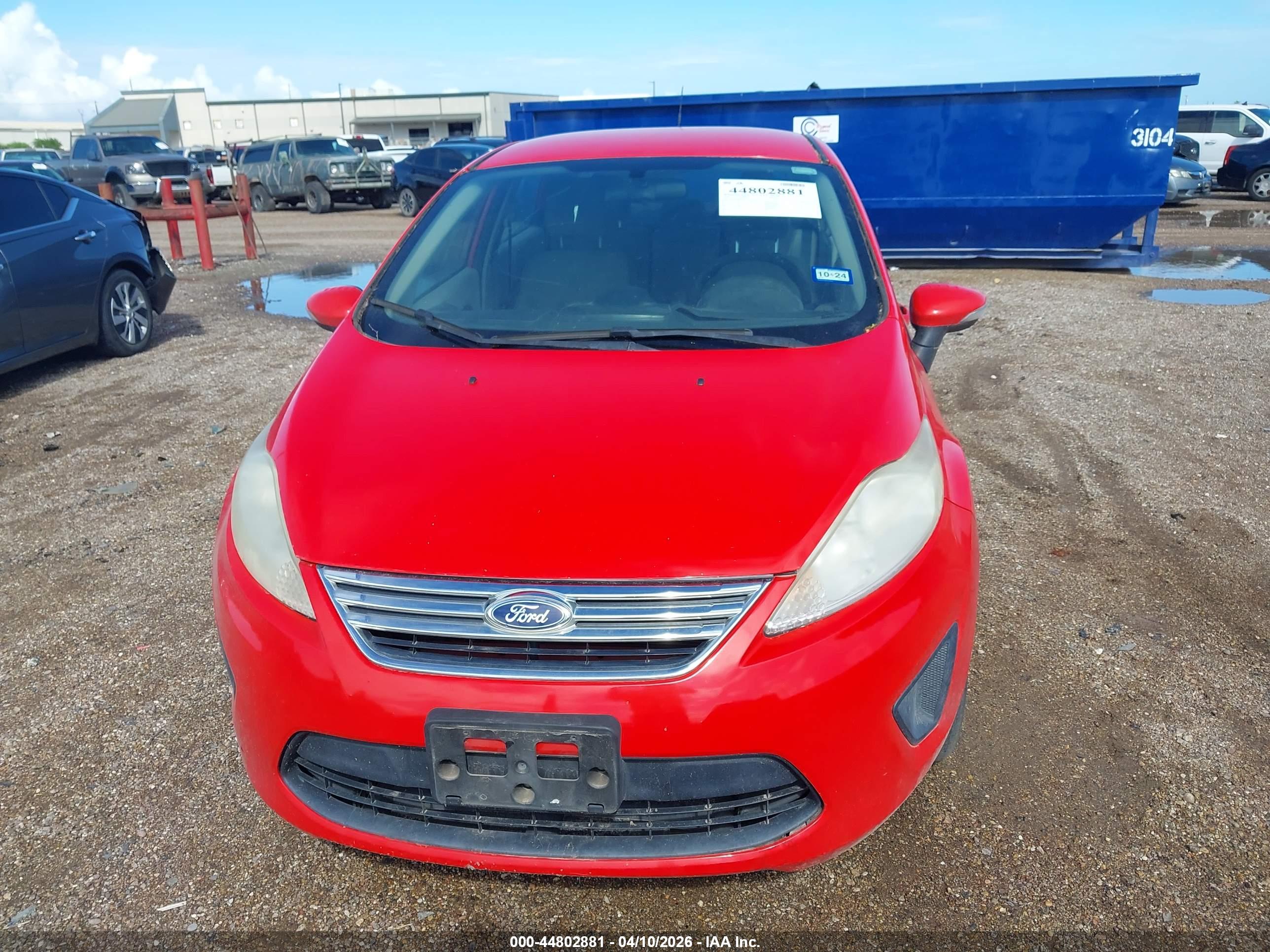 FORD FIESTA image 6
