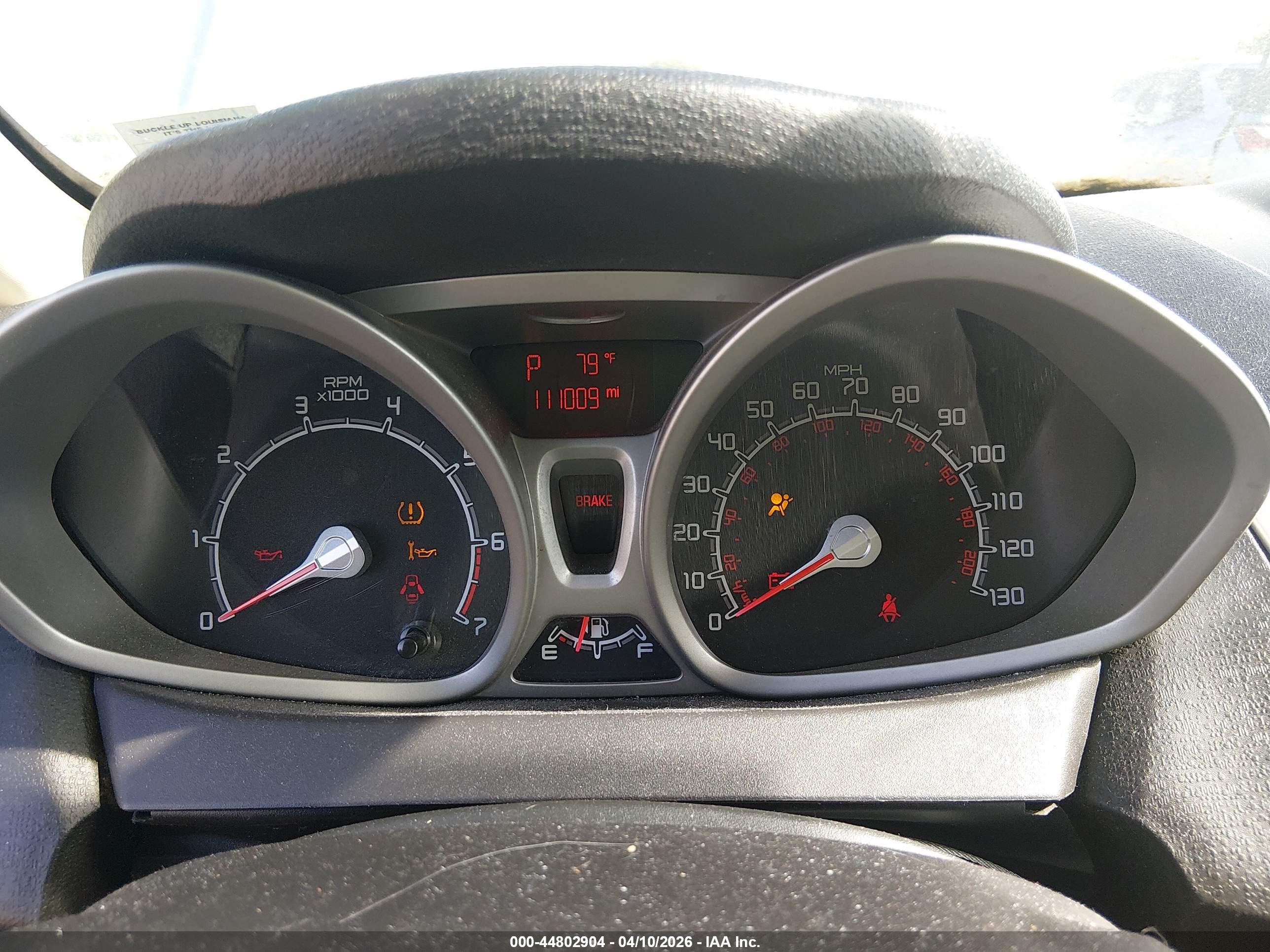 FORD FIESTA image 7