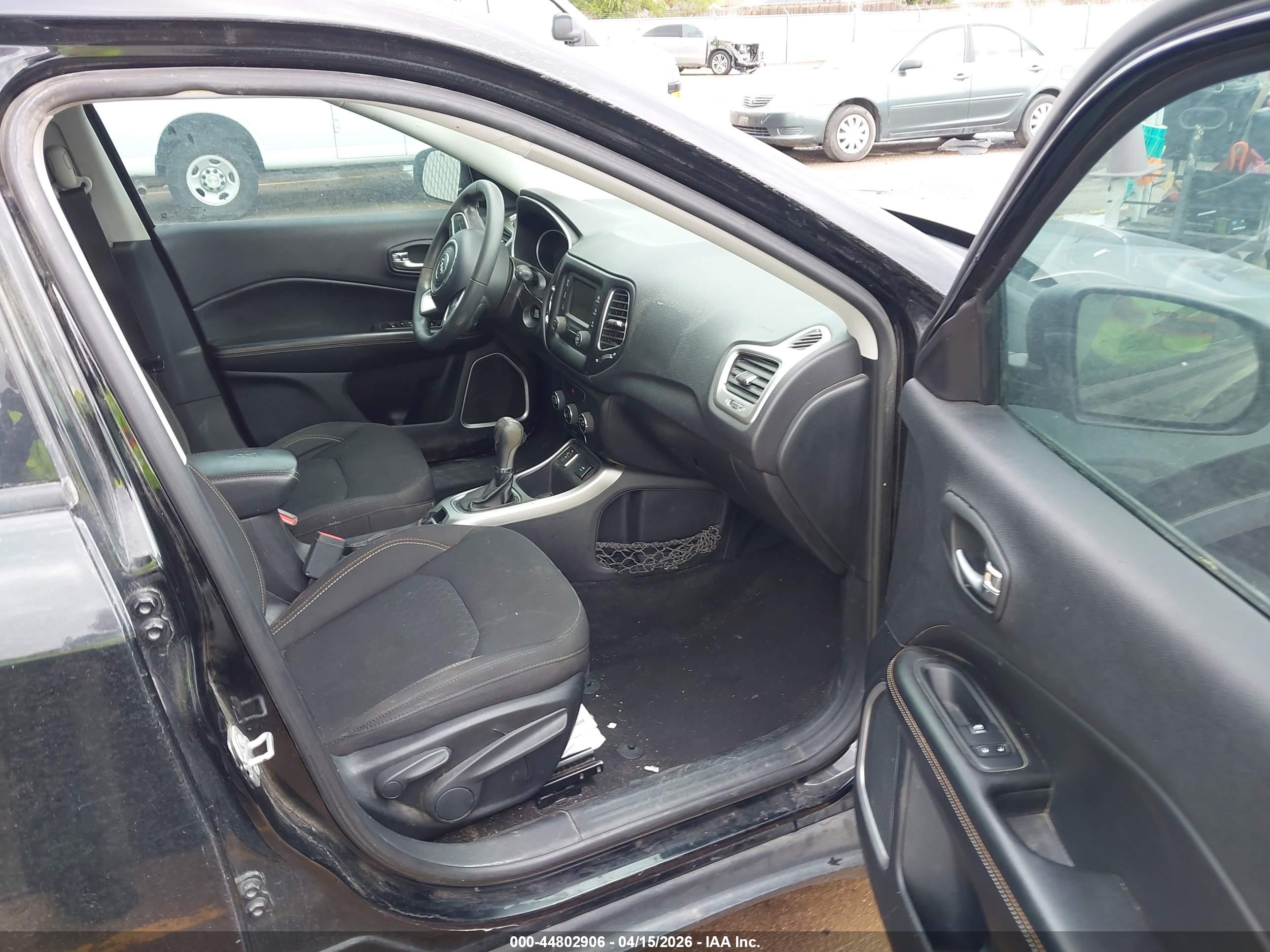 JEEP COMPASS image 5