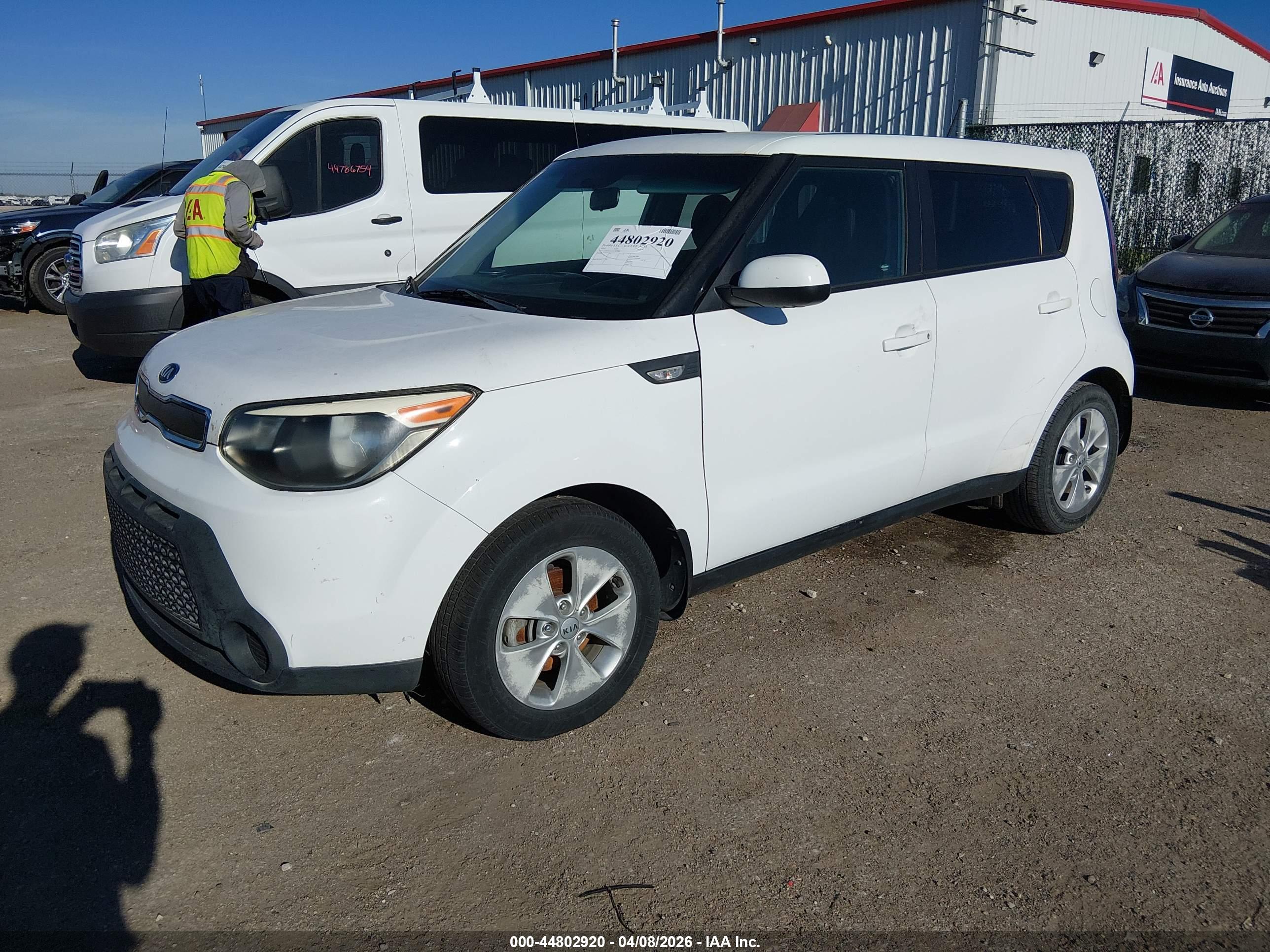 KIA SOUL image 2