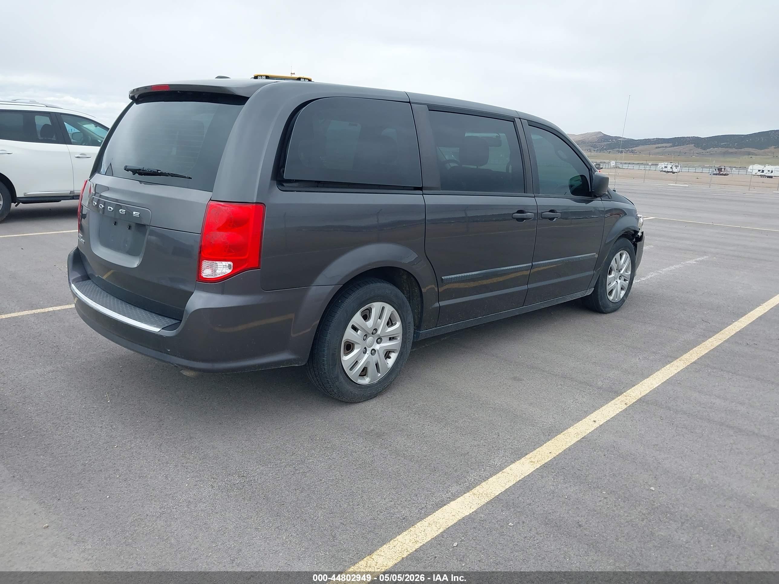 DODGE GRAND image 4