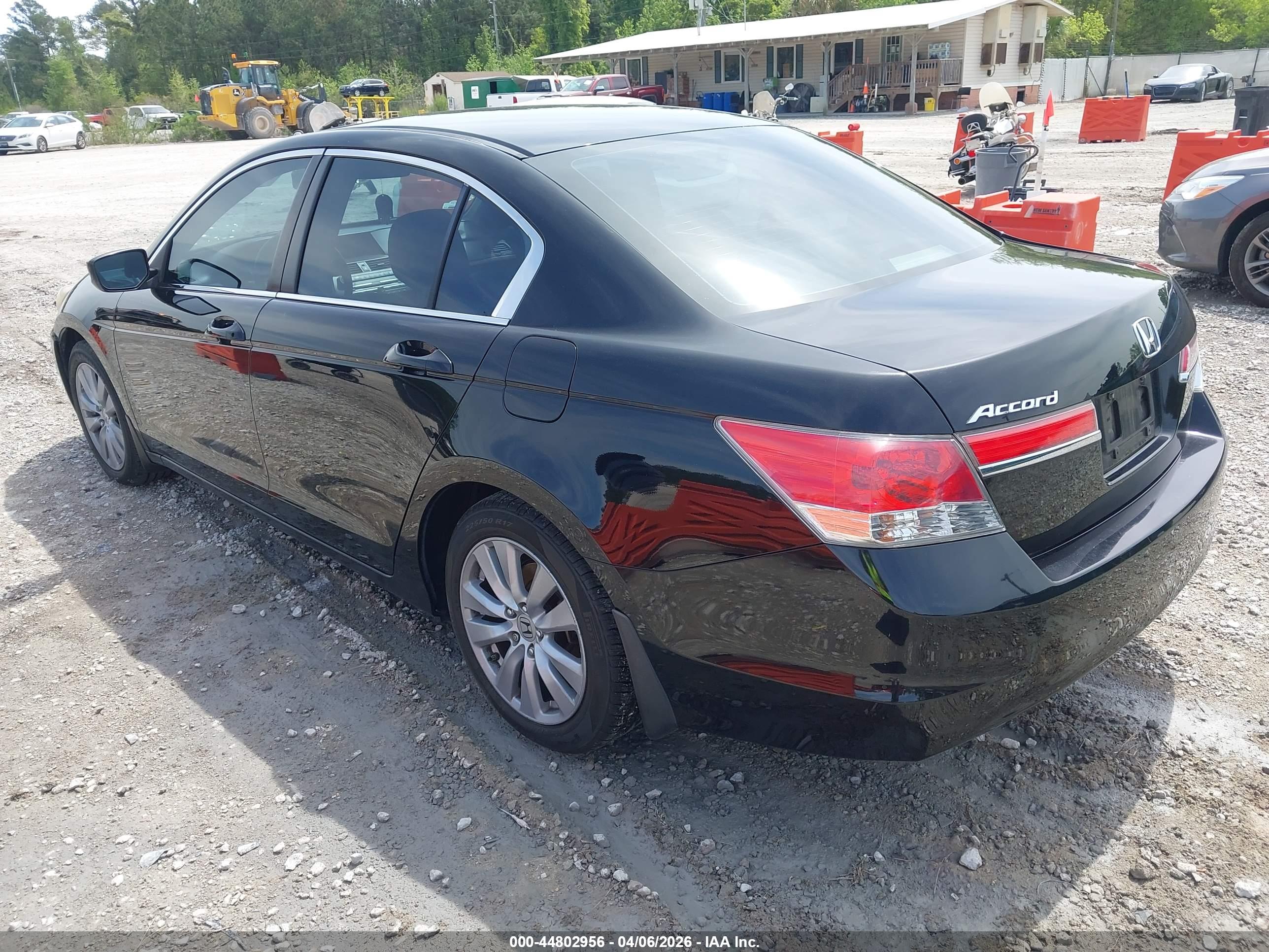 HONDA ACCORD image 3