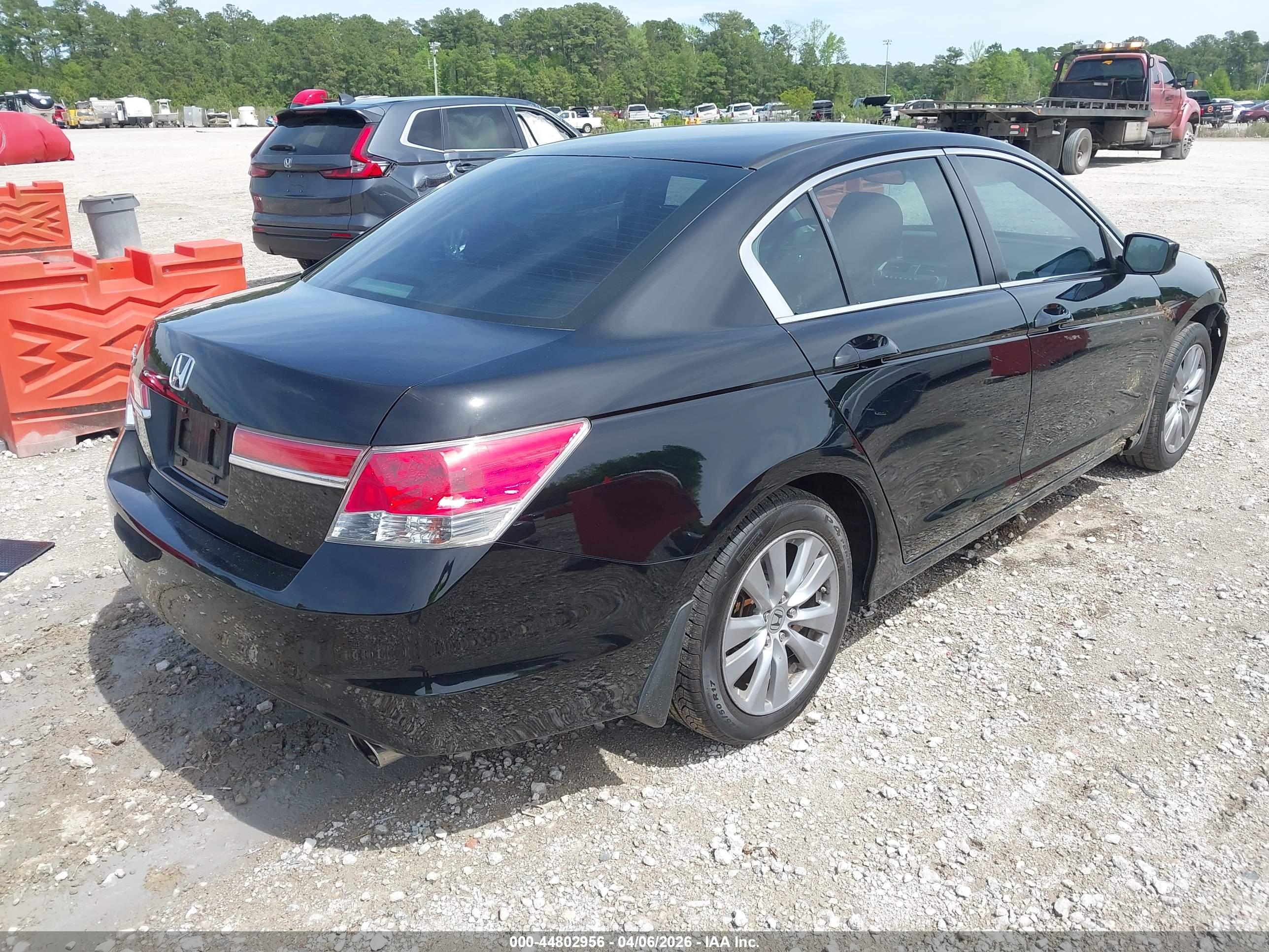 HONDA ACCORD image 4