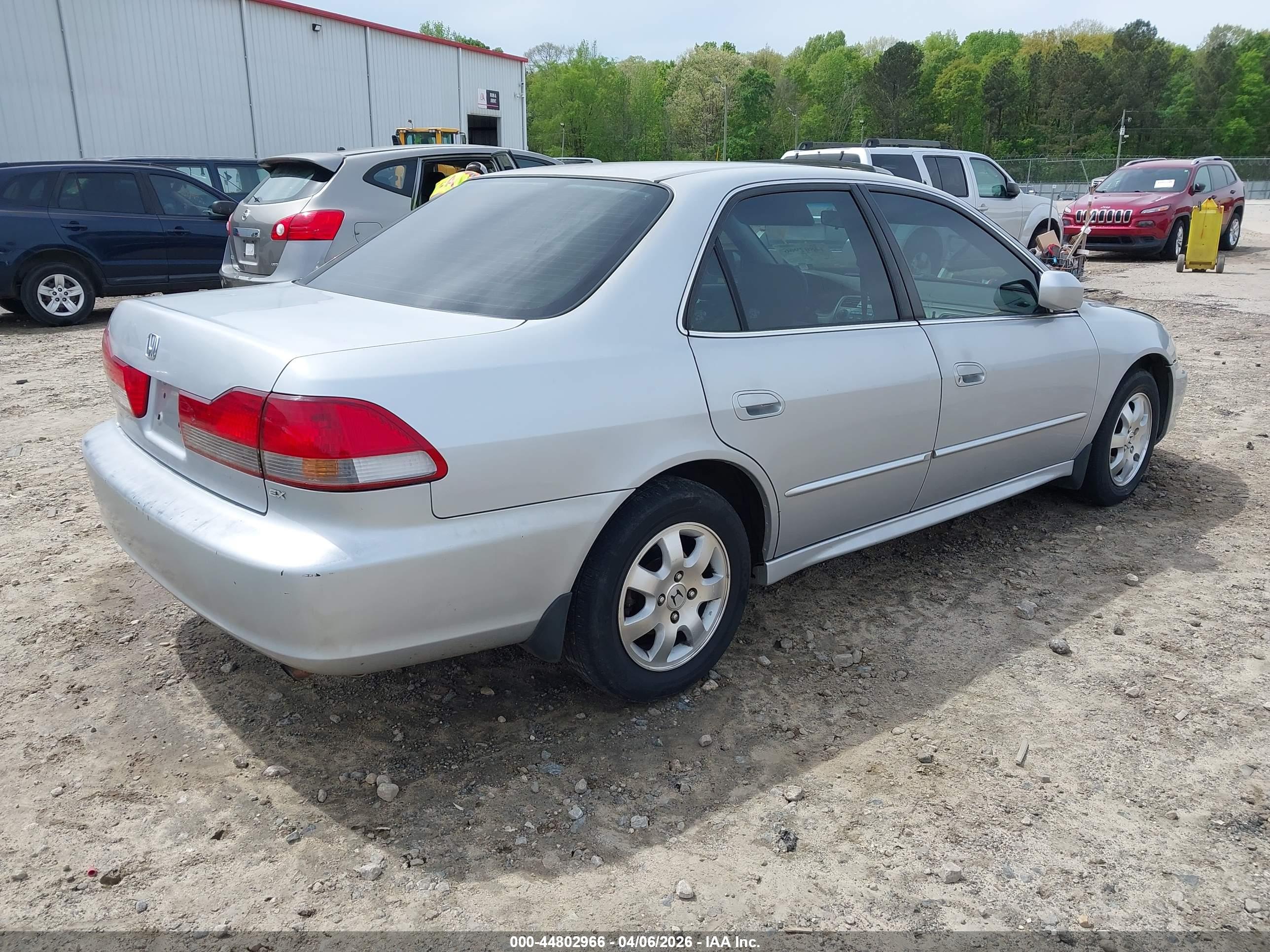 HONDA ACCORD image 4