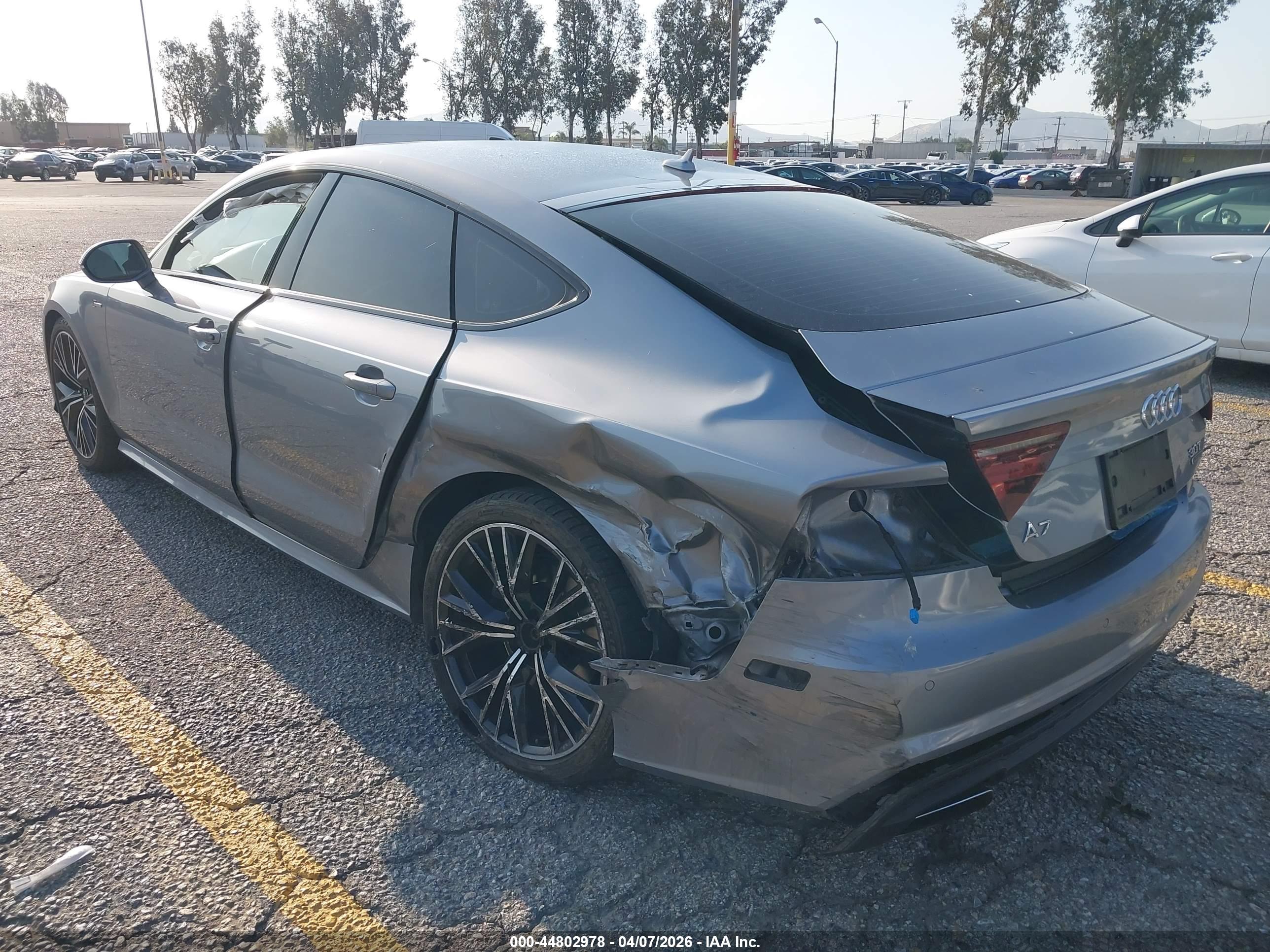 AUDI A7 image 6