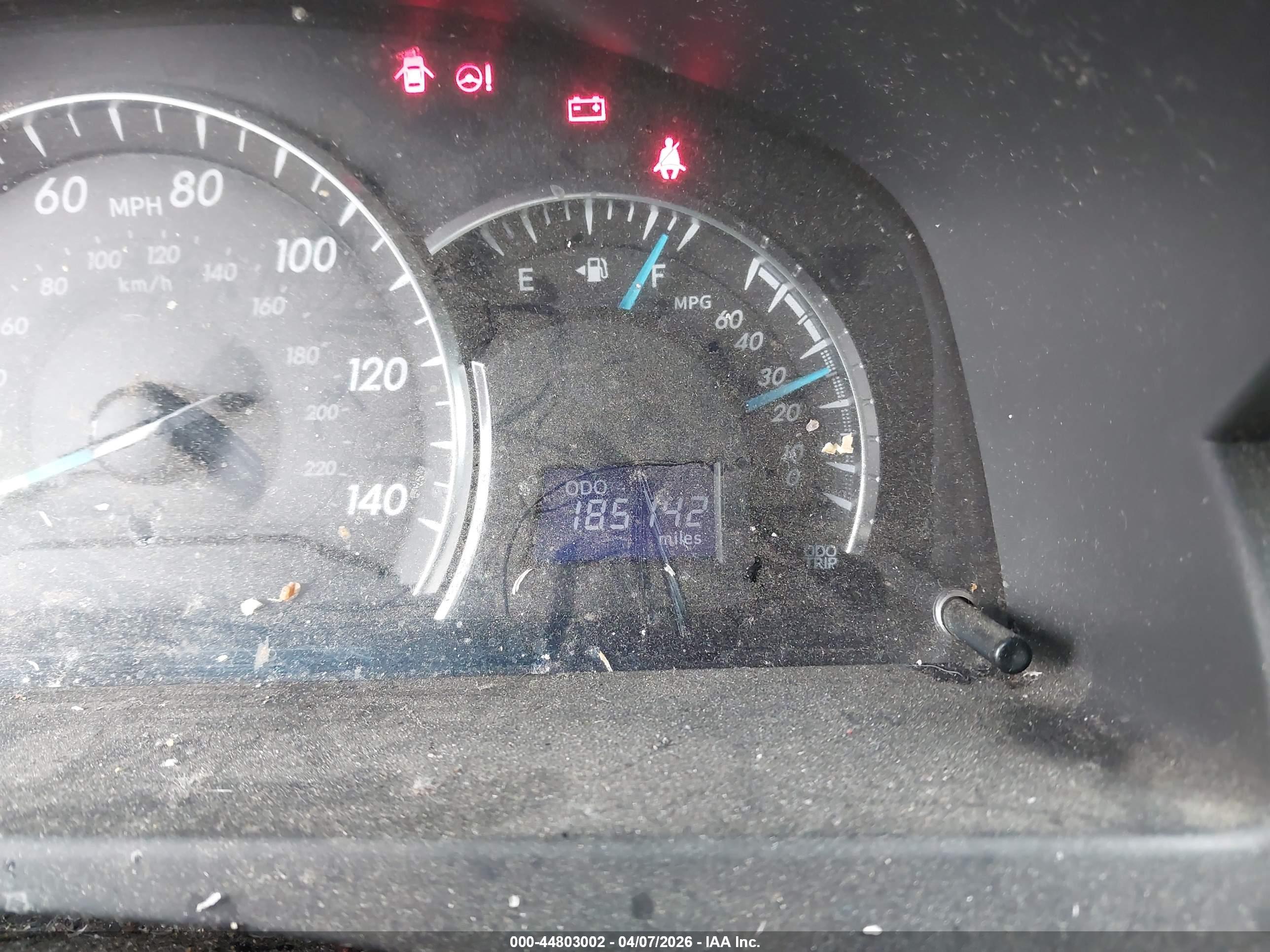 TOYOTA CAMRY image 7