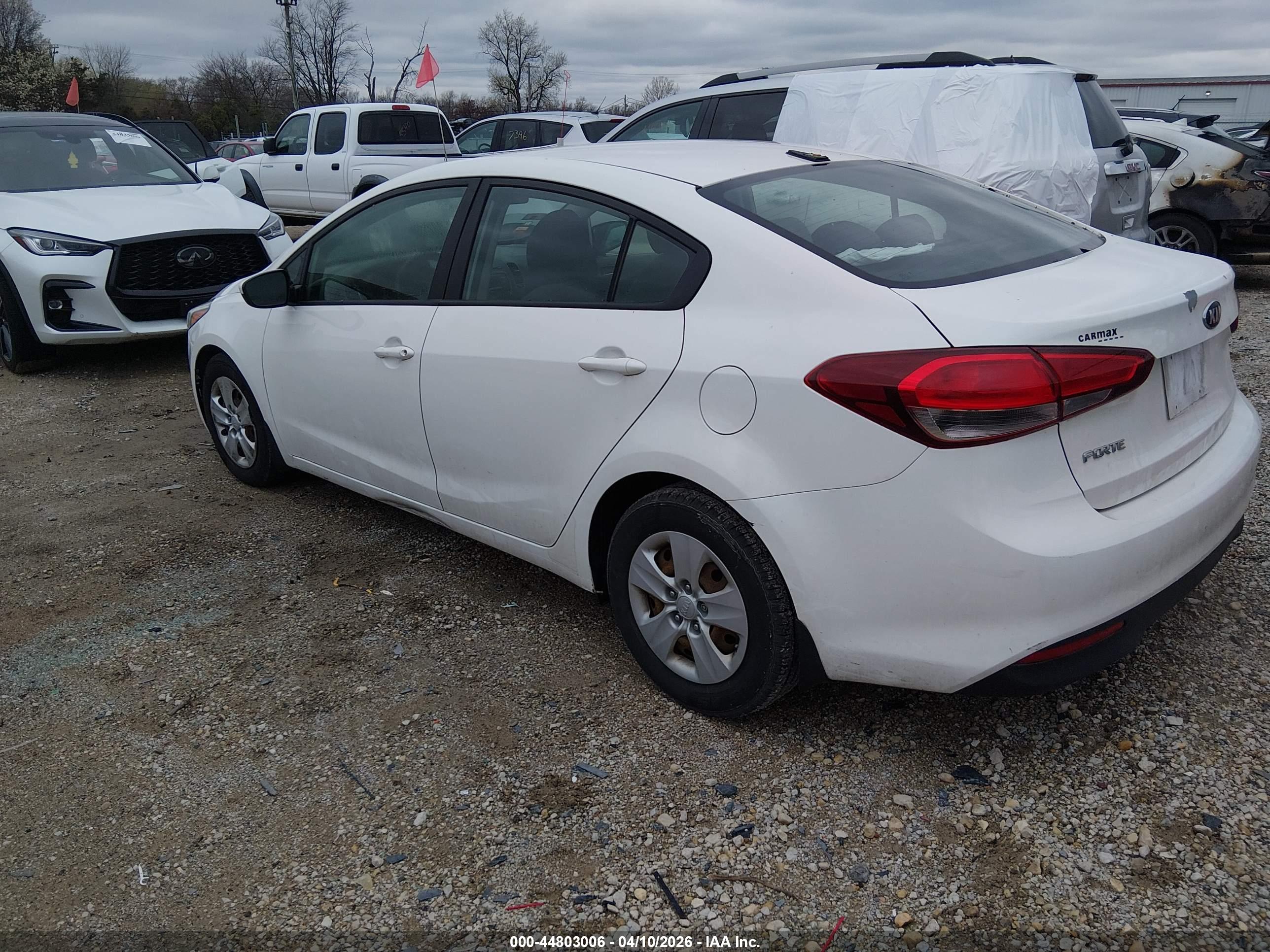 KIA FORTE image 3