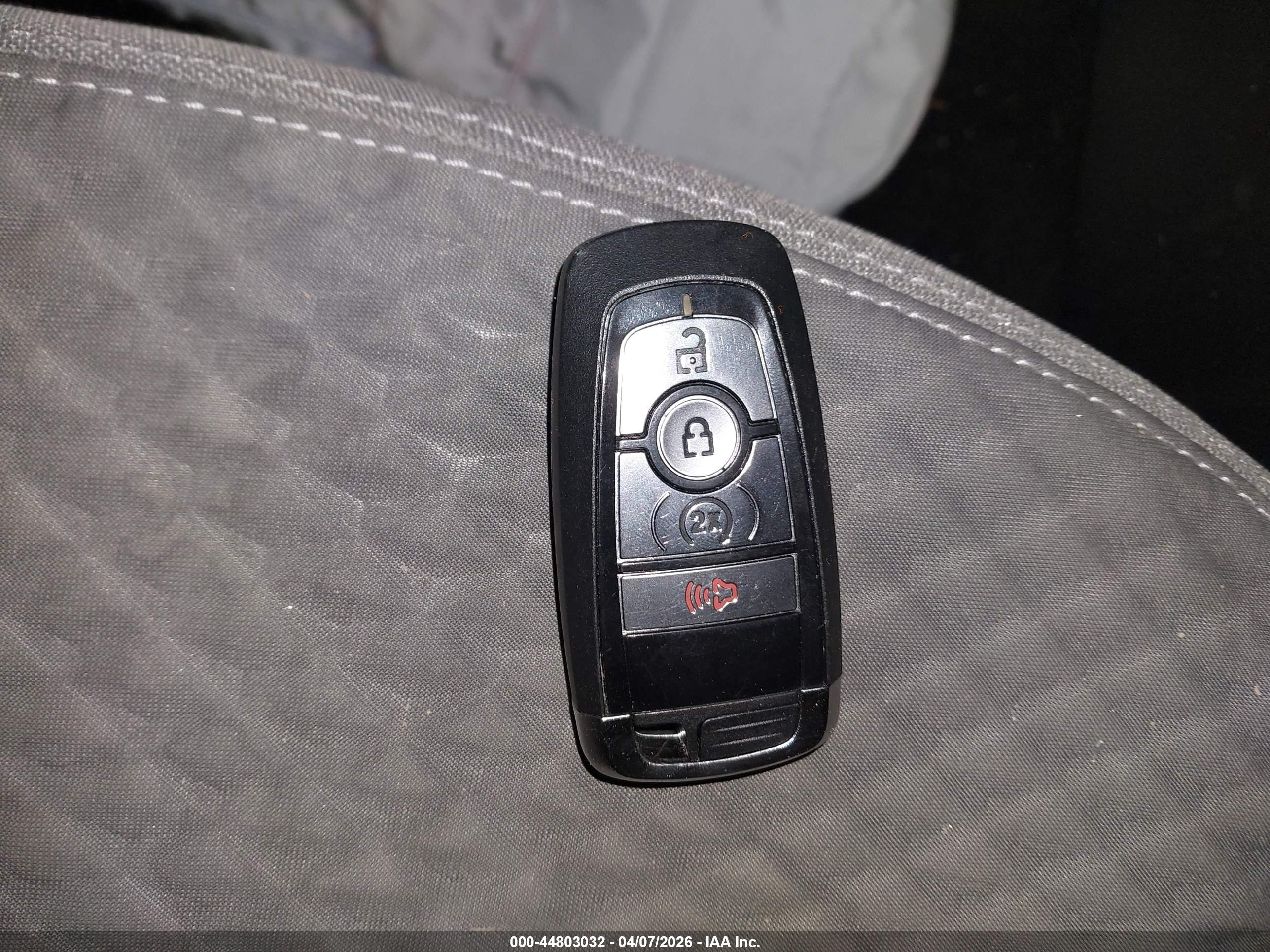 FORD ESCAPE image 11