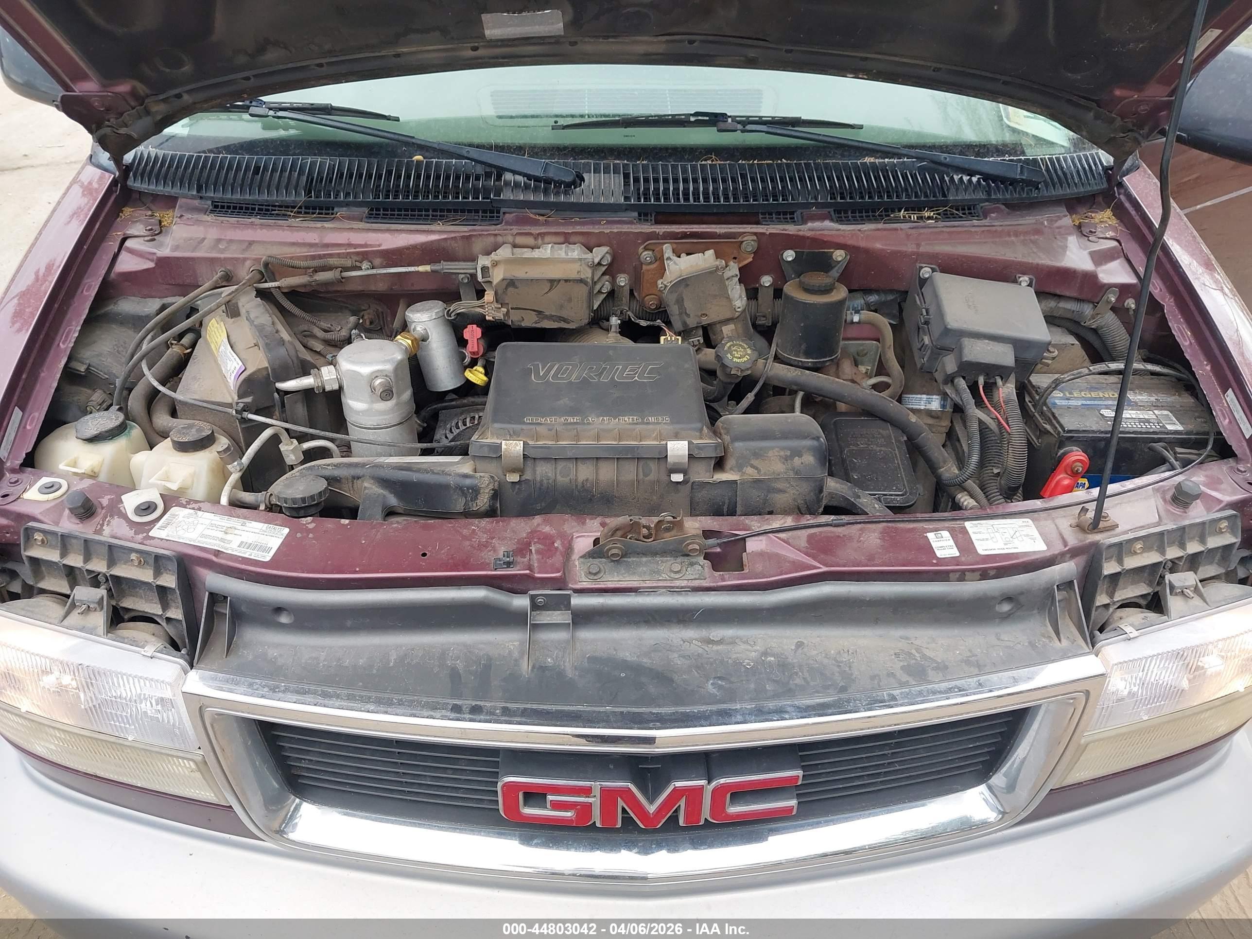 GMC SAFARI image 10