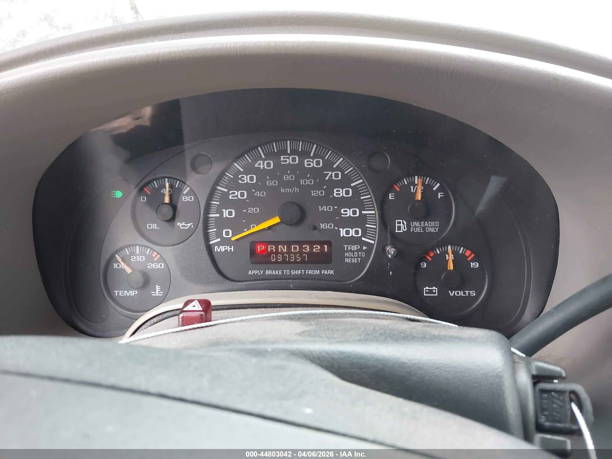 GMC SAFARI image 7