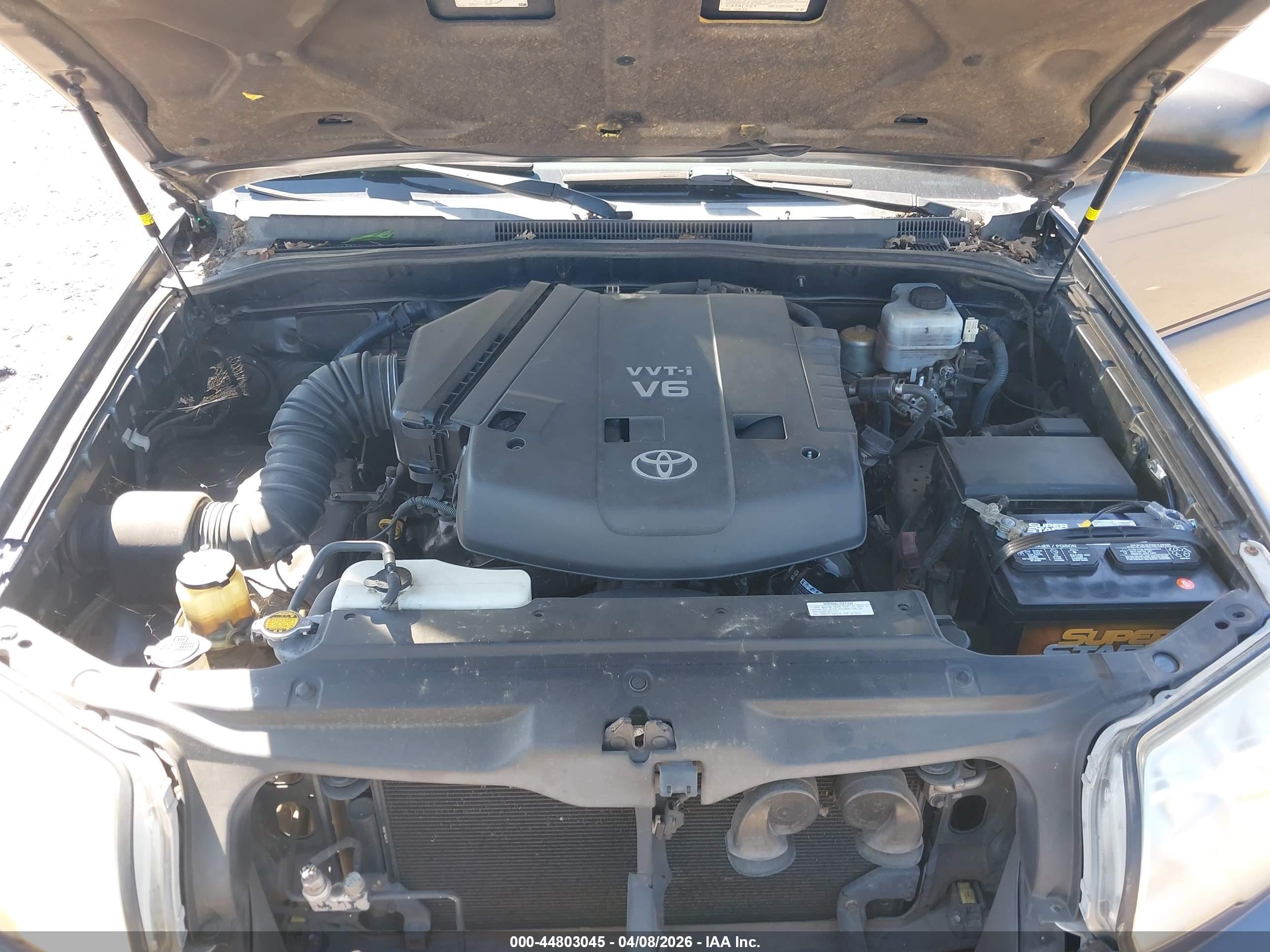 TOYOTA 4RUNNER image 10