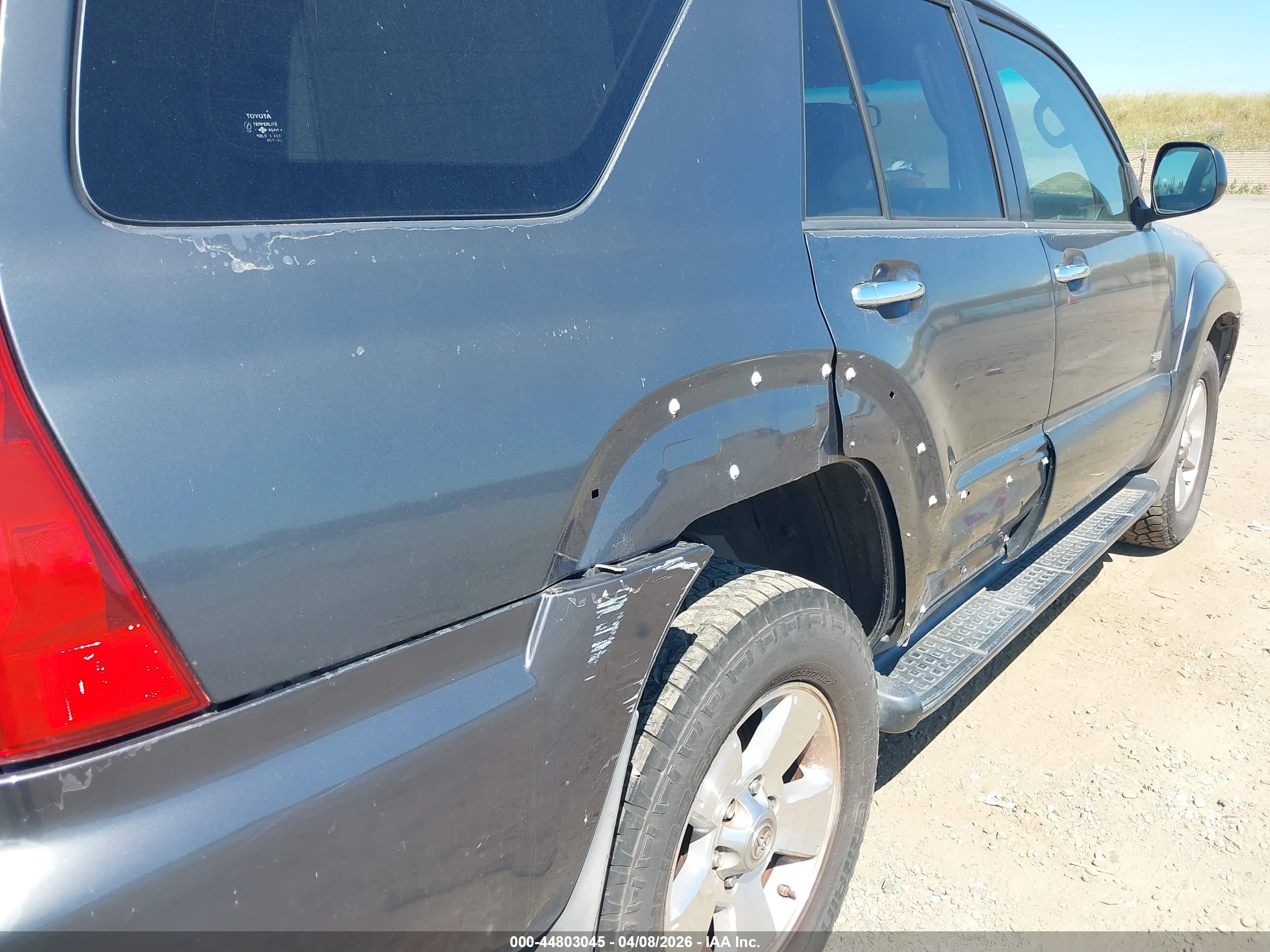 TOYOTA 4RUNNER image 6
