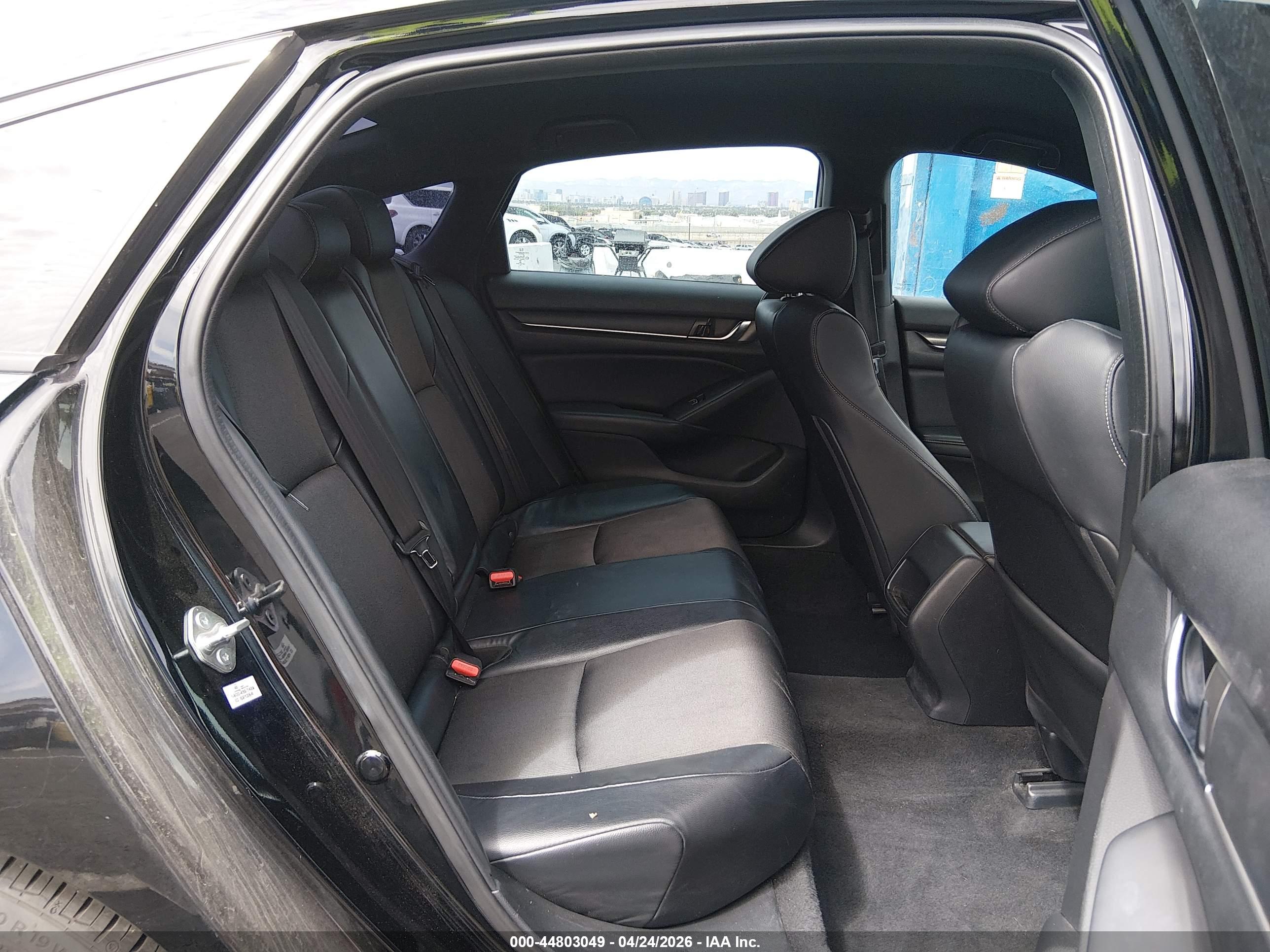 HONDA ACCORD image 8