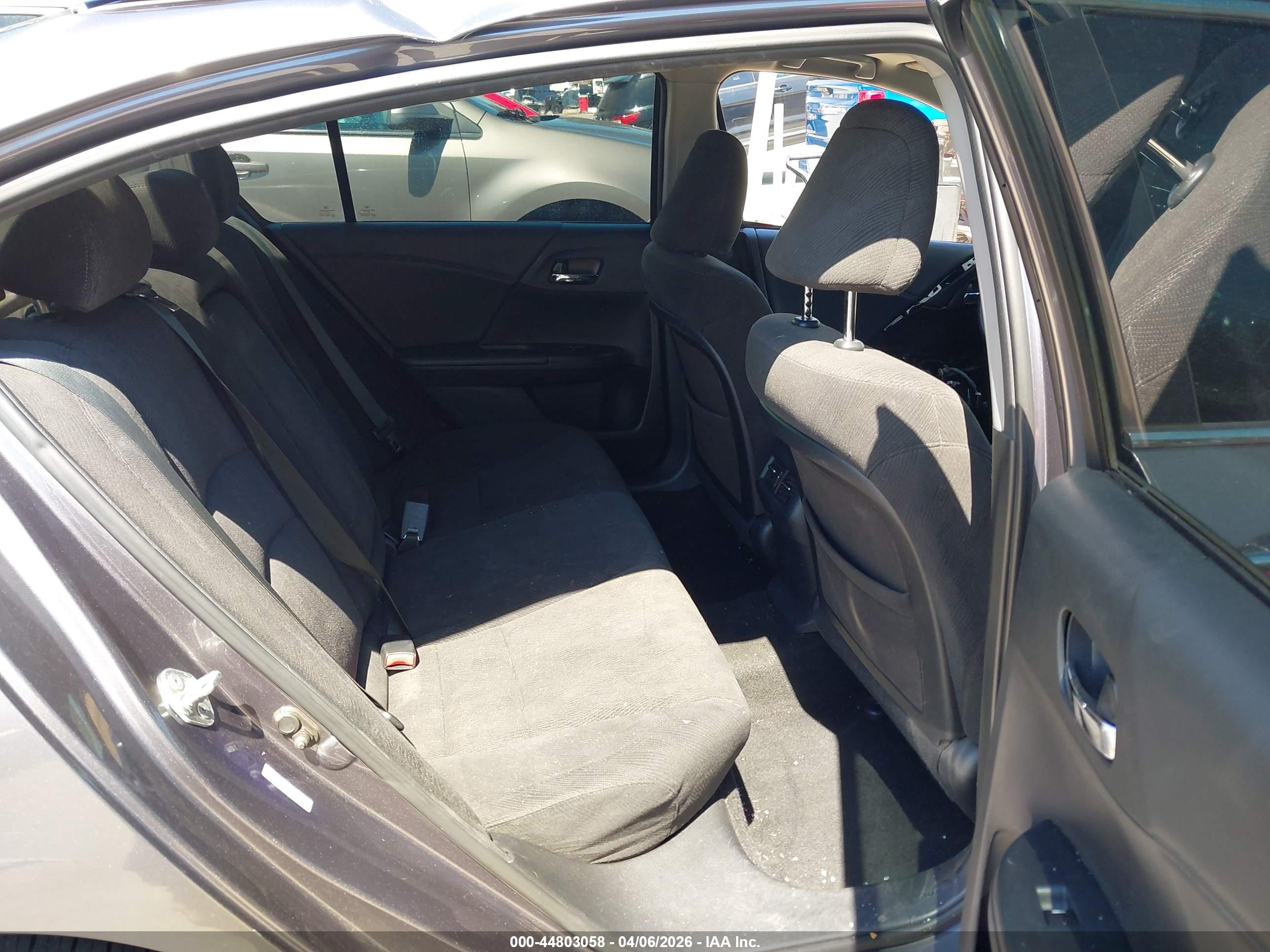 HONDA ACCORD image 8