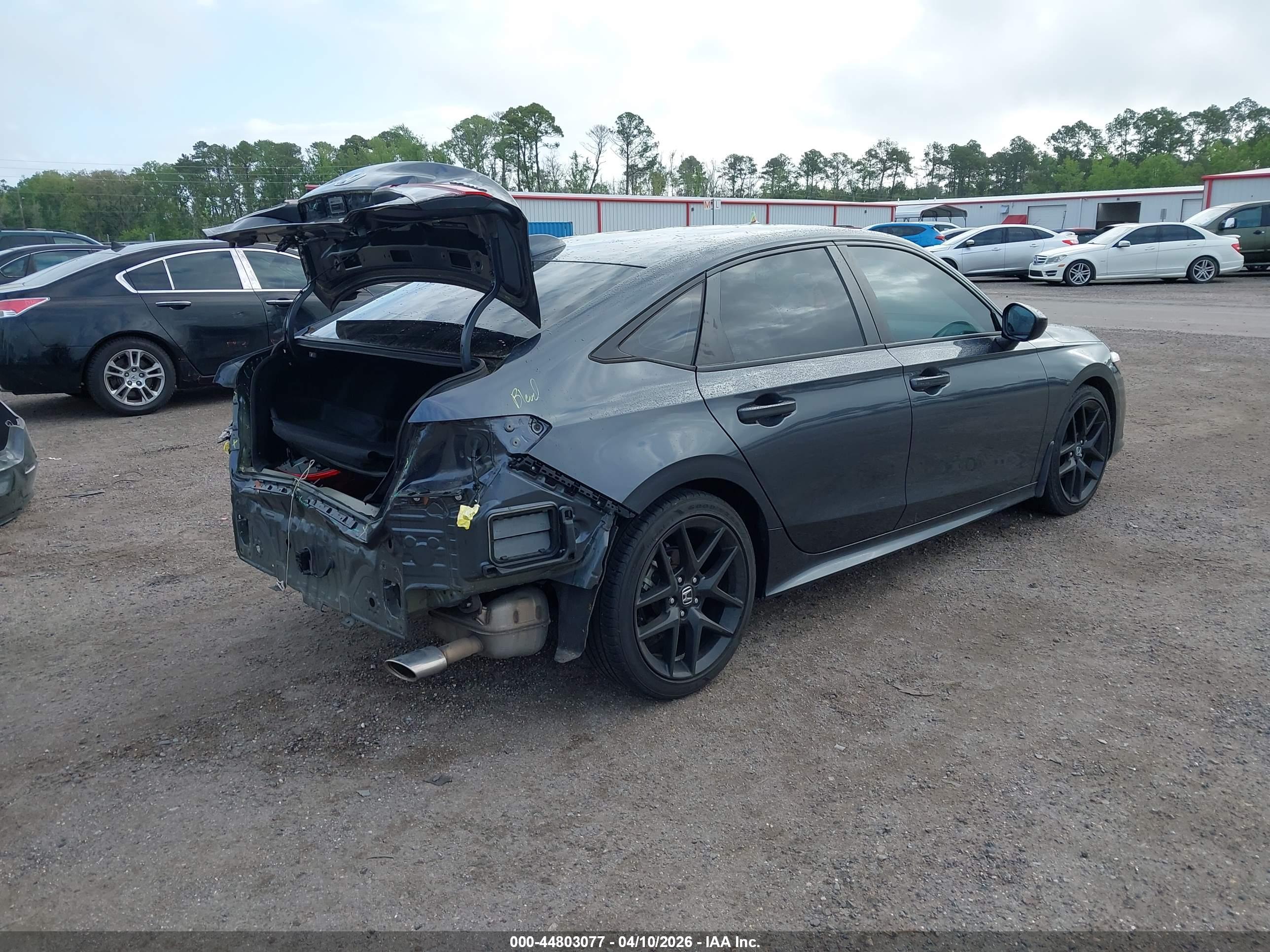 HONDA CIVIC image 4