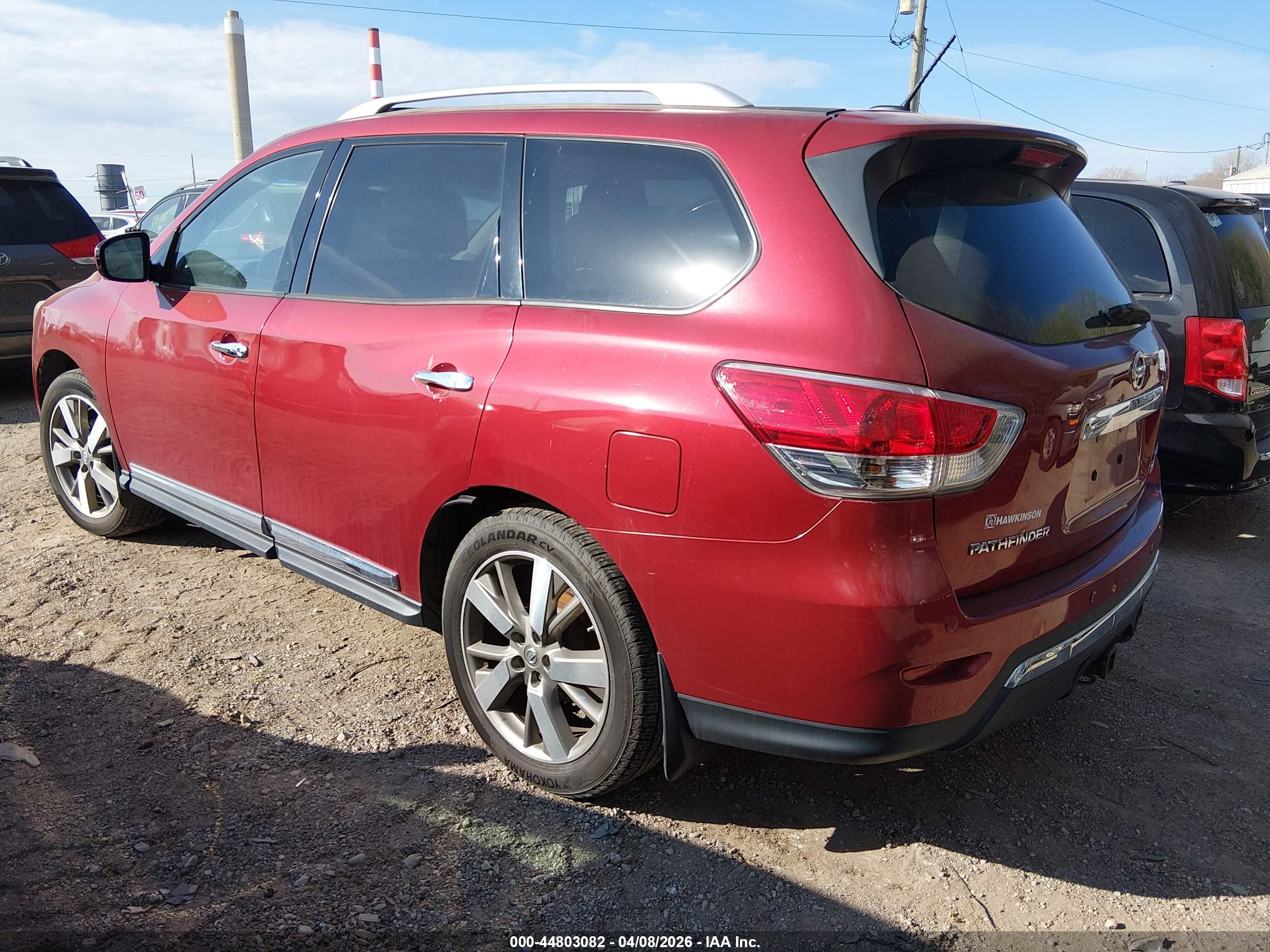 NISSAN PATHFINDER image 3