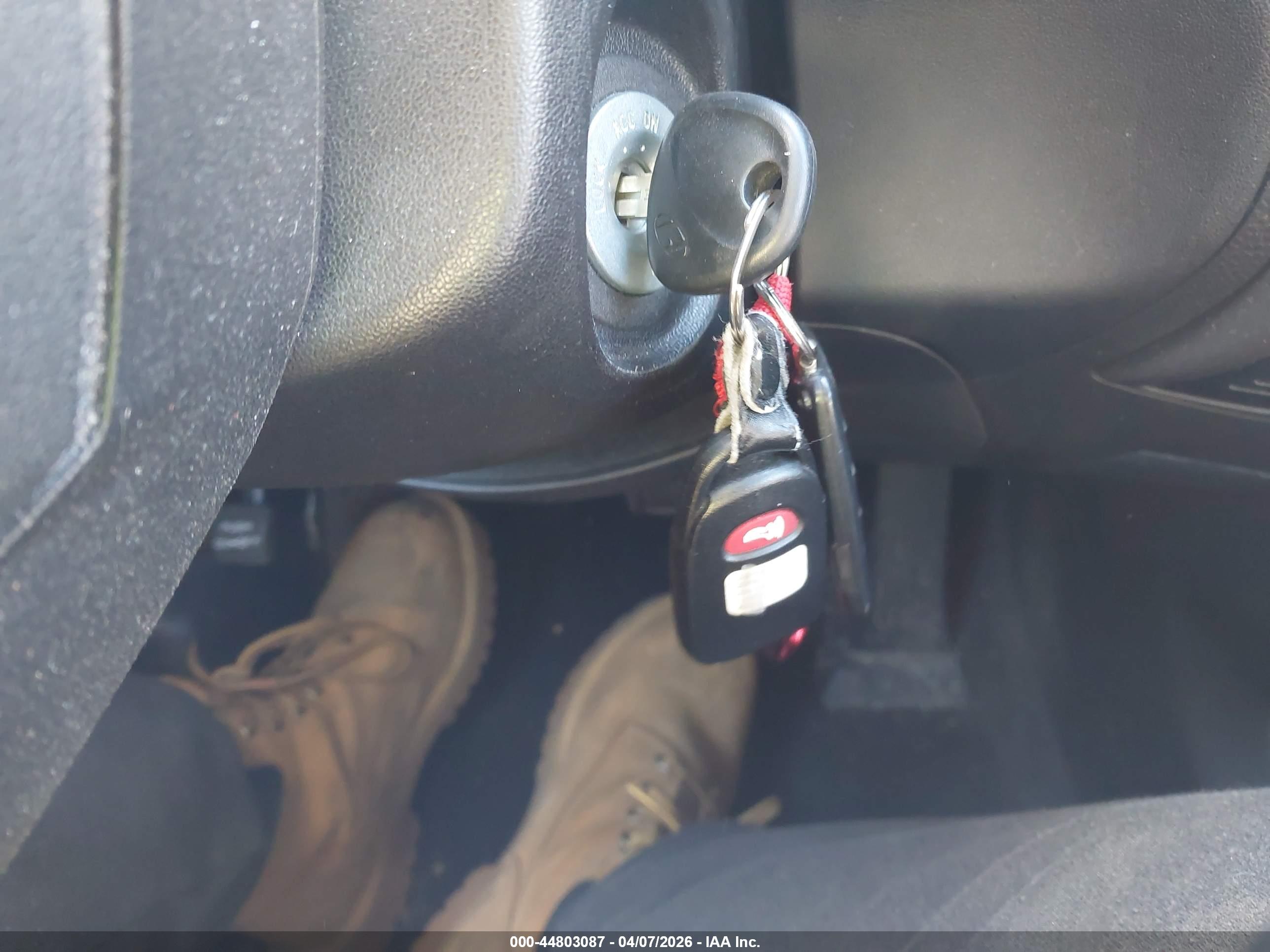HYUNDAI TUCSON image 11