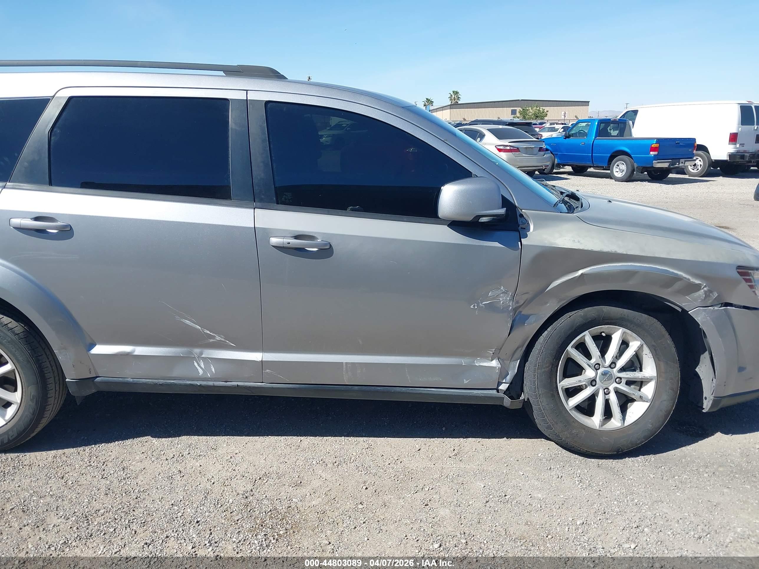 DODGE JOURNEY image 6