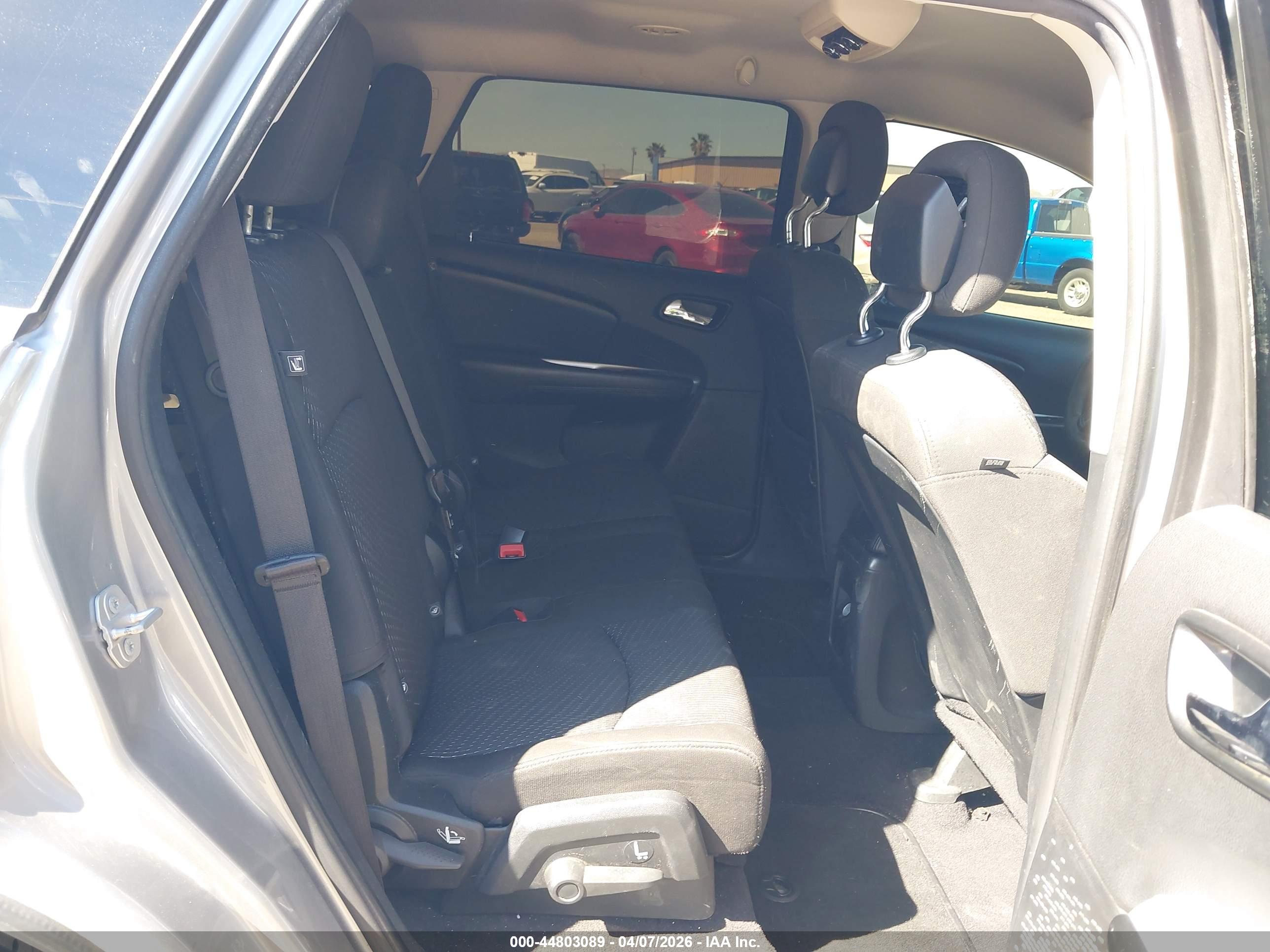 DODGE JOURNEY image 8