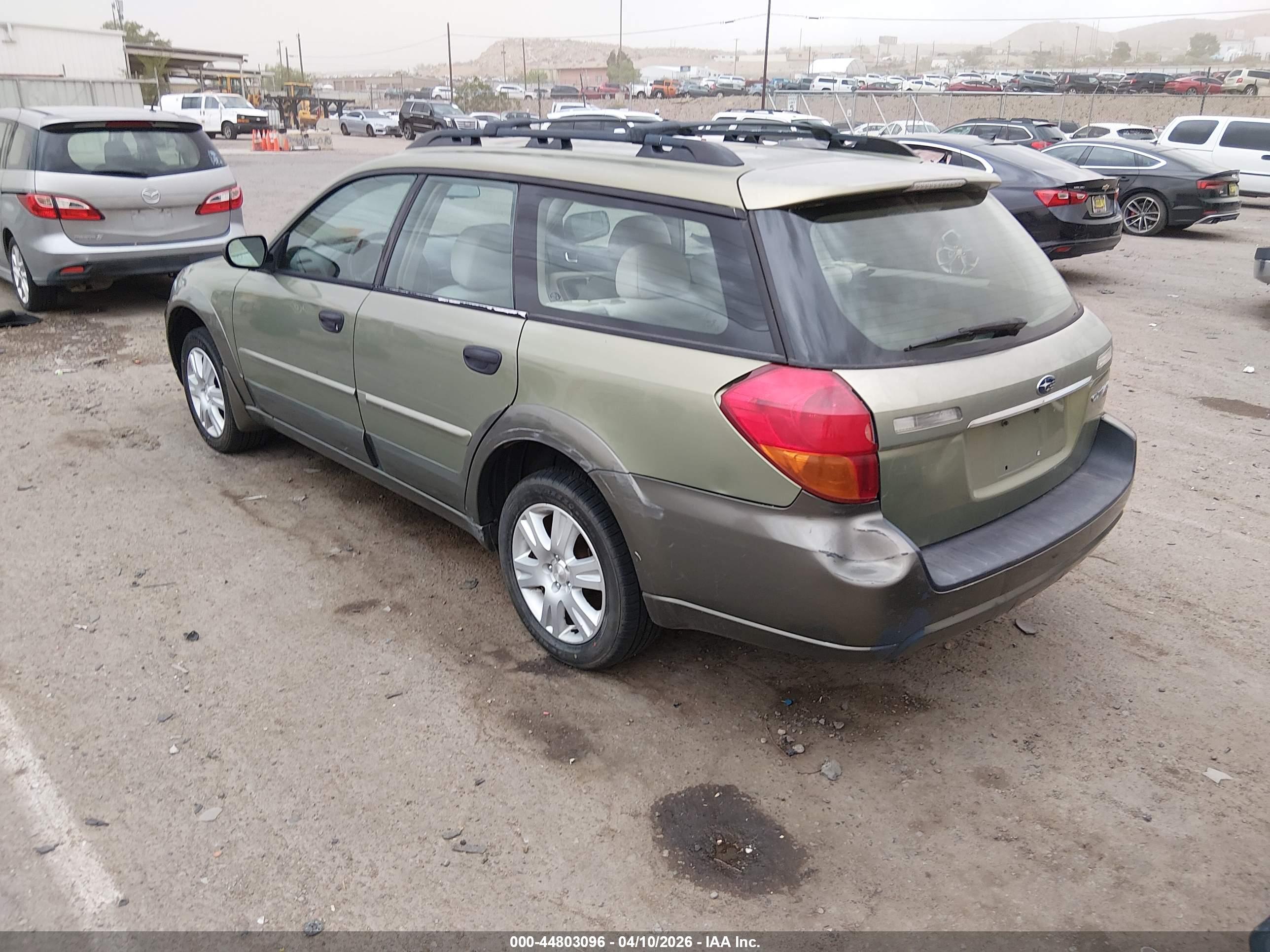 SUBARU OUTBACK image 3