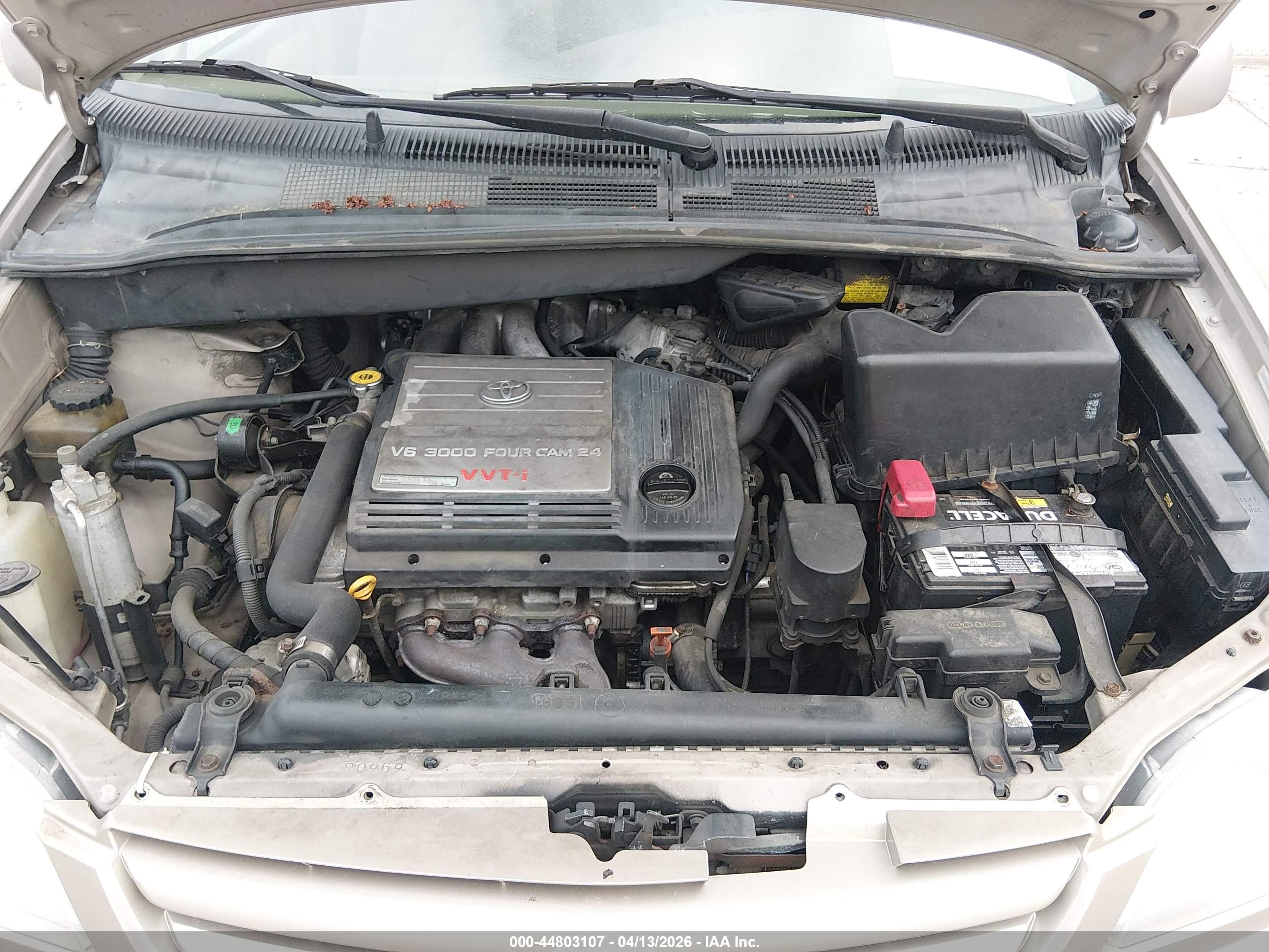 TOYOTA SIENNA image 10