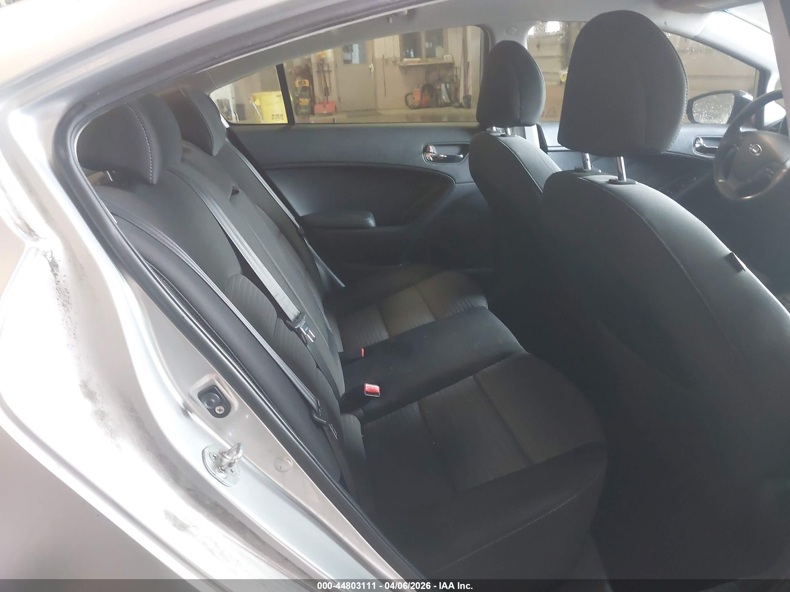 KIA FORTE image 8