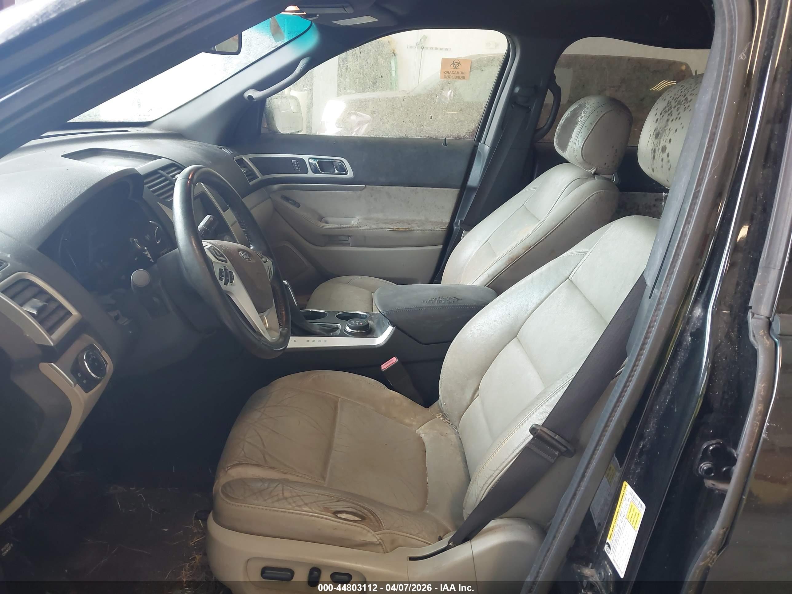 FORD EXPLORER image 6