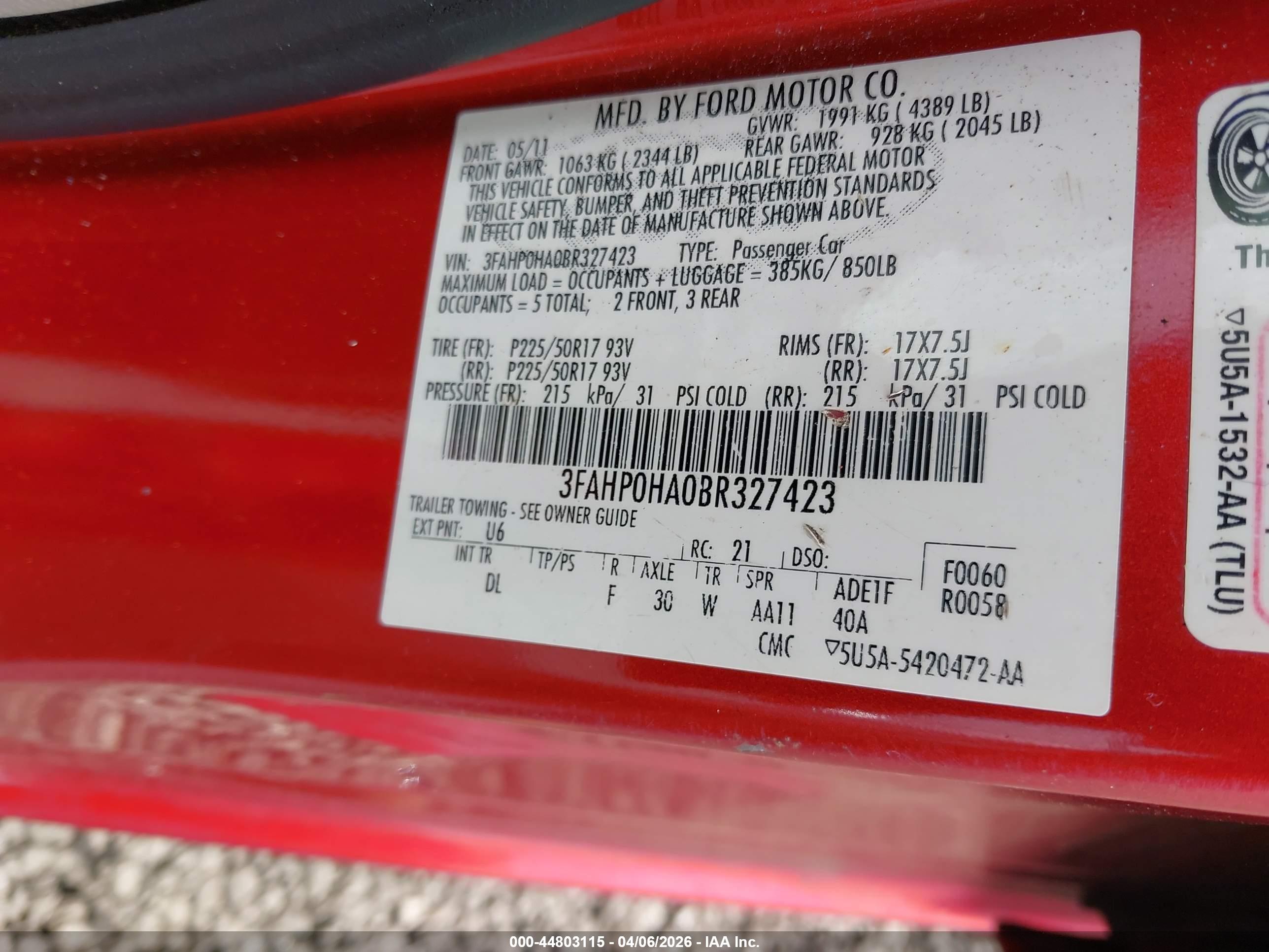 FORD FUSION image 9
