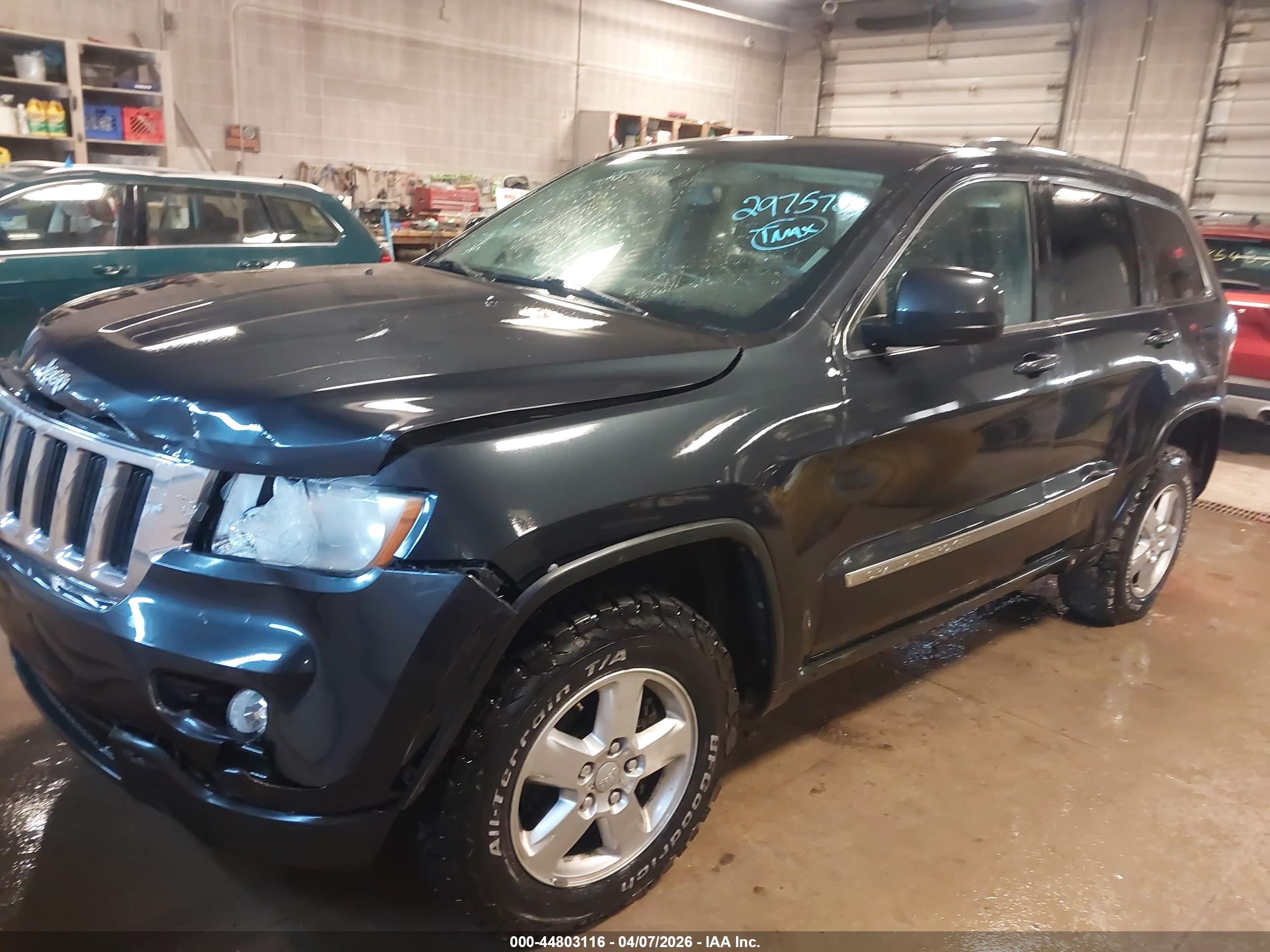 JEEP GRAND image 2