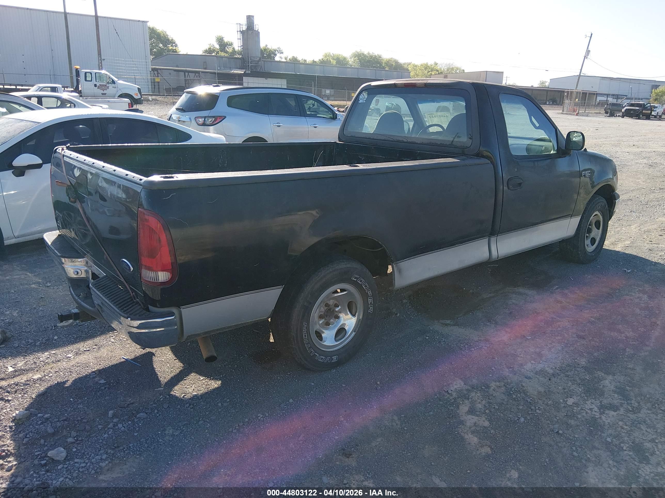 FORD F-150 image 4