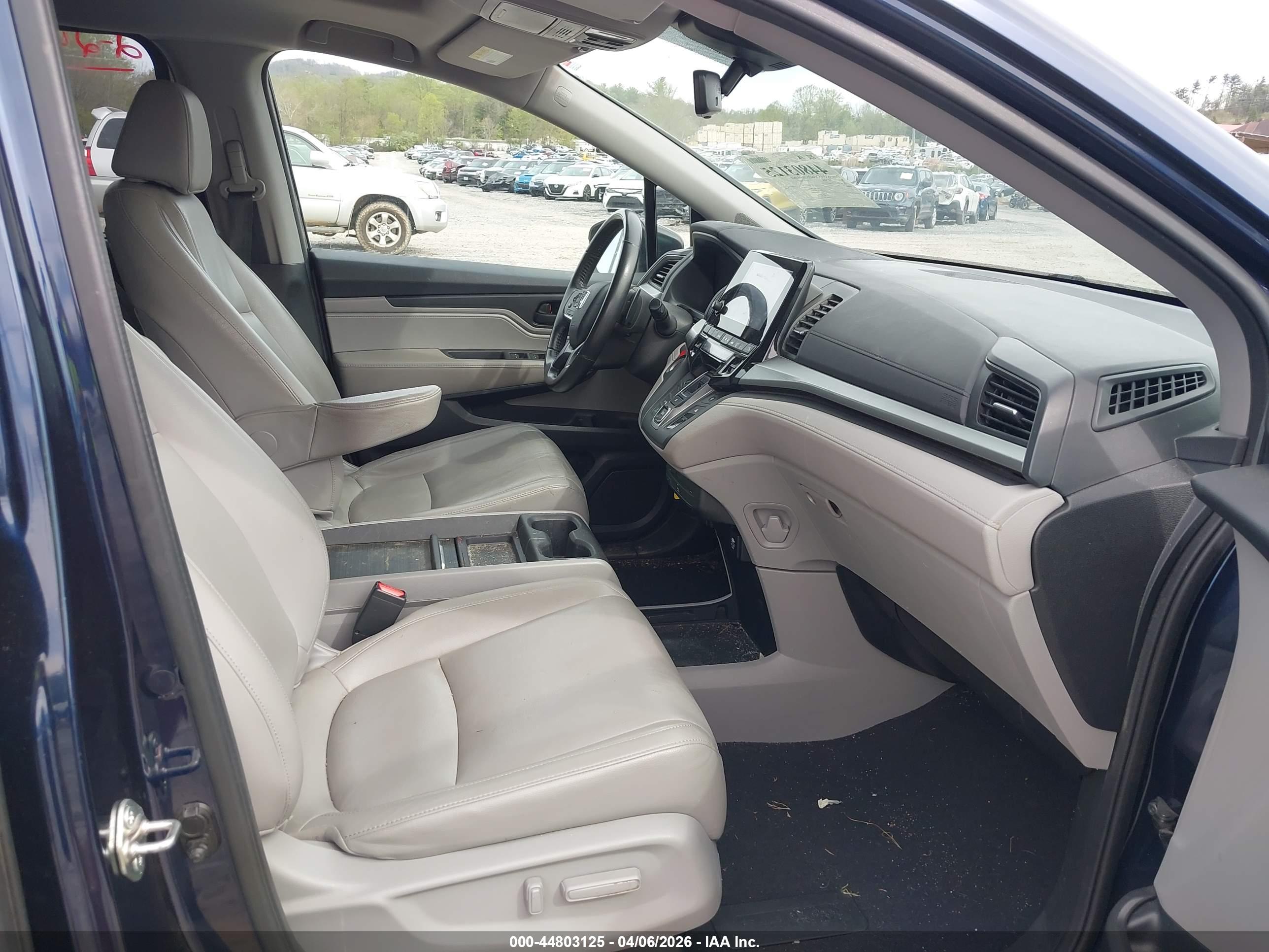 HONDA ODYSSEY image 5