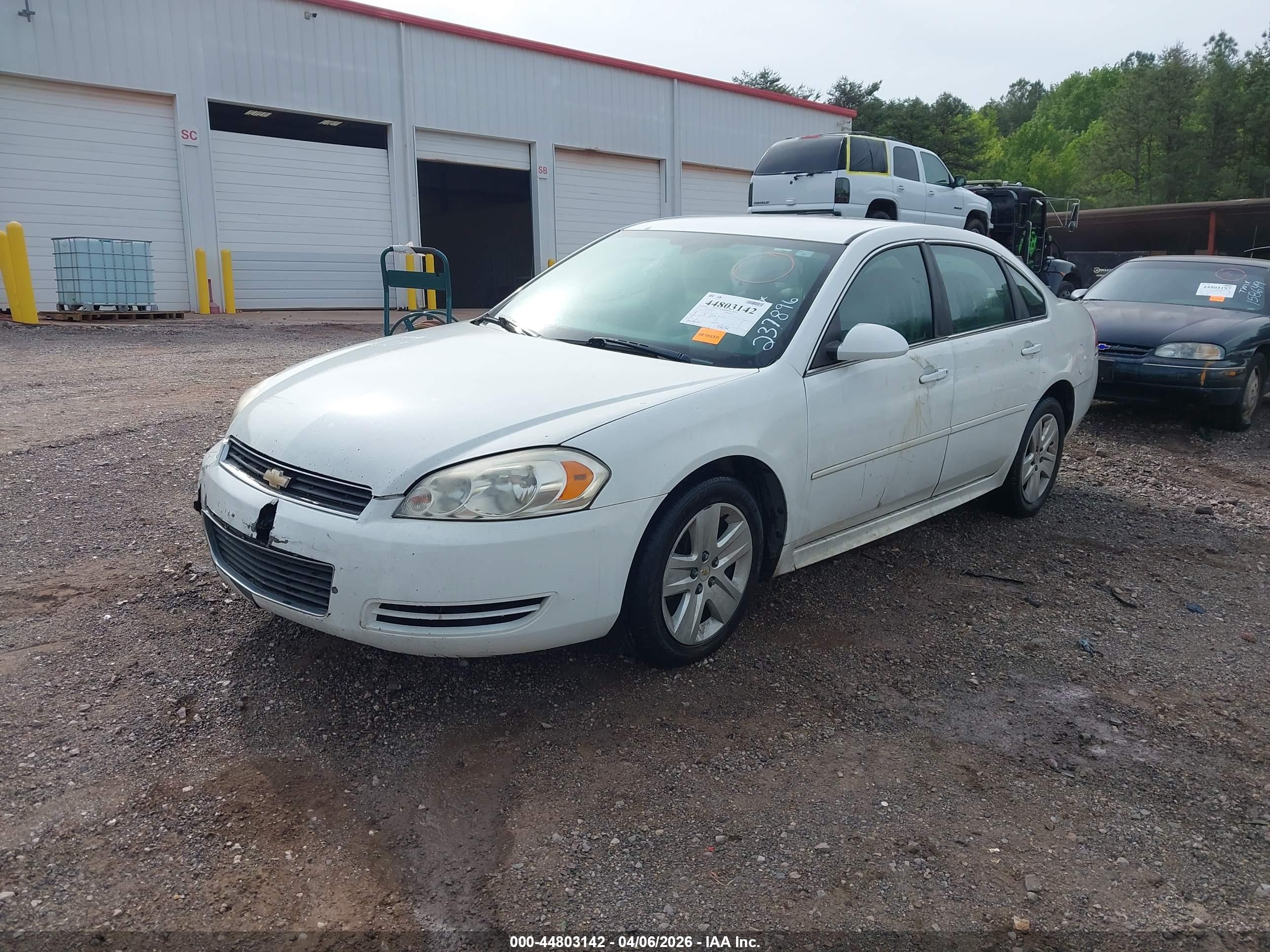 CHEVROLET IMPALA image 2