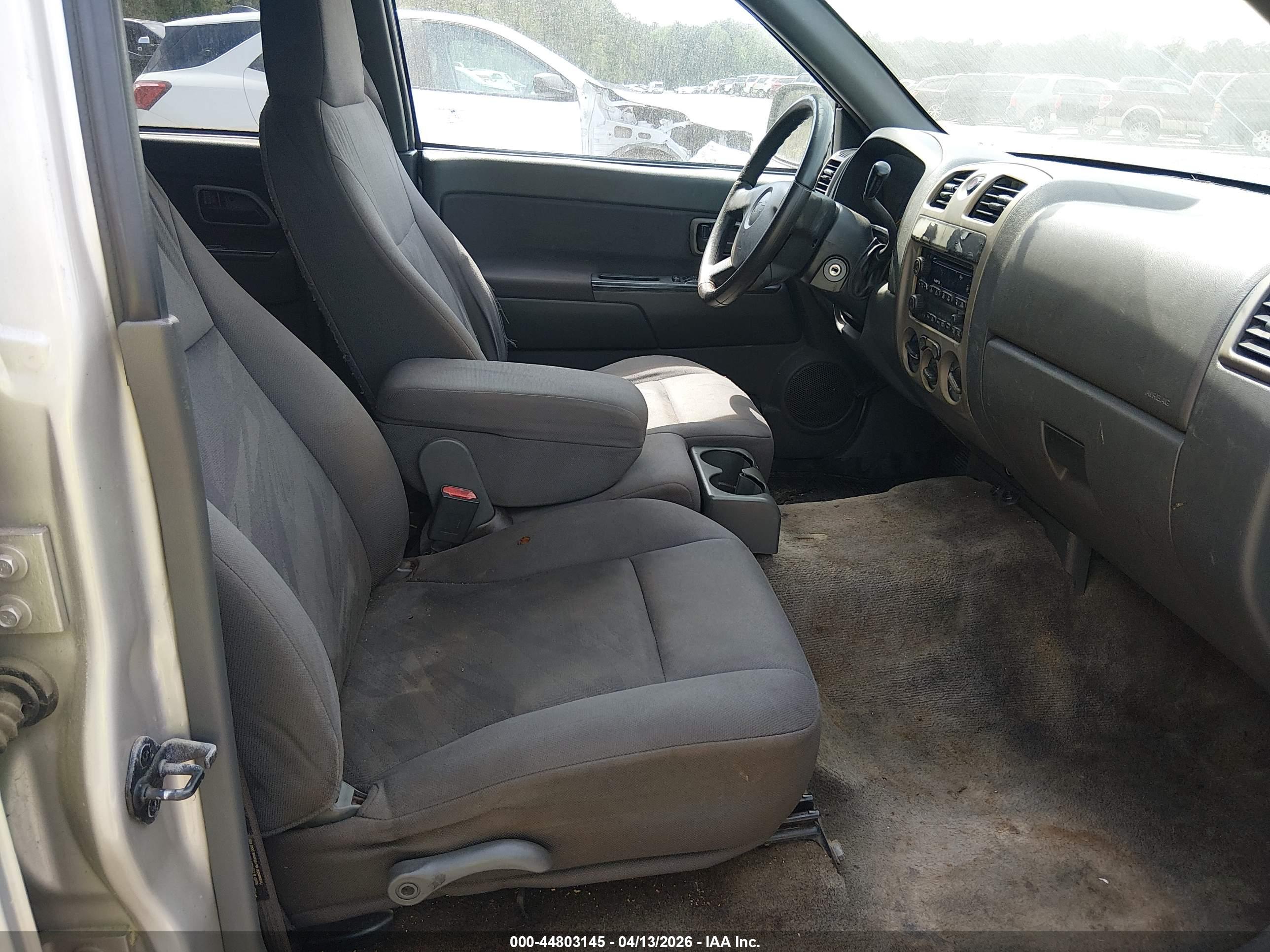 CHEVROLET COLORADO image 5