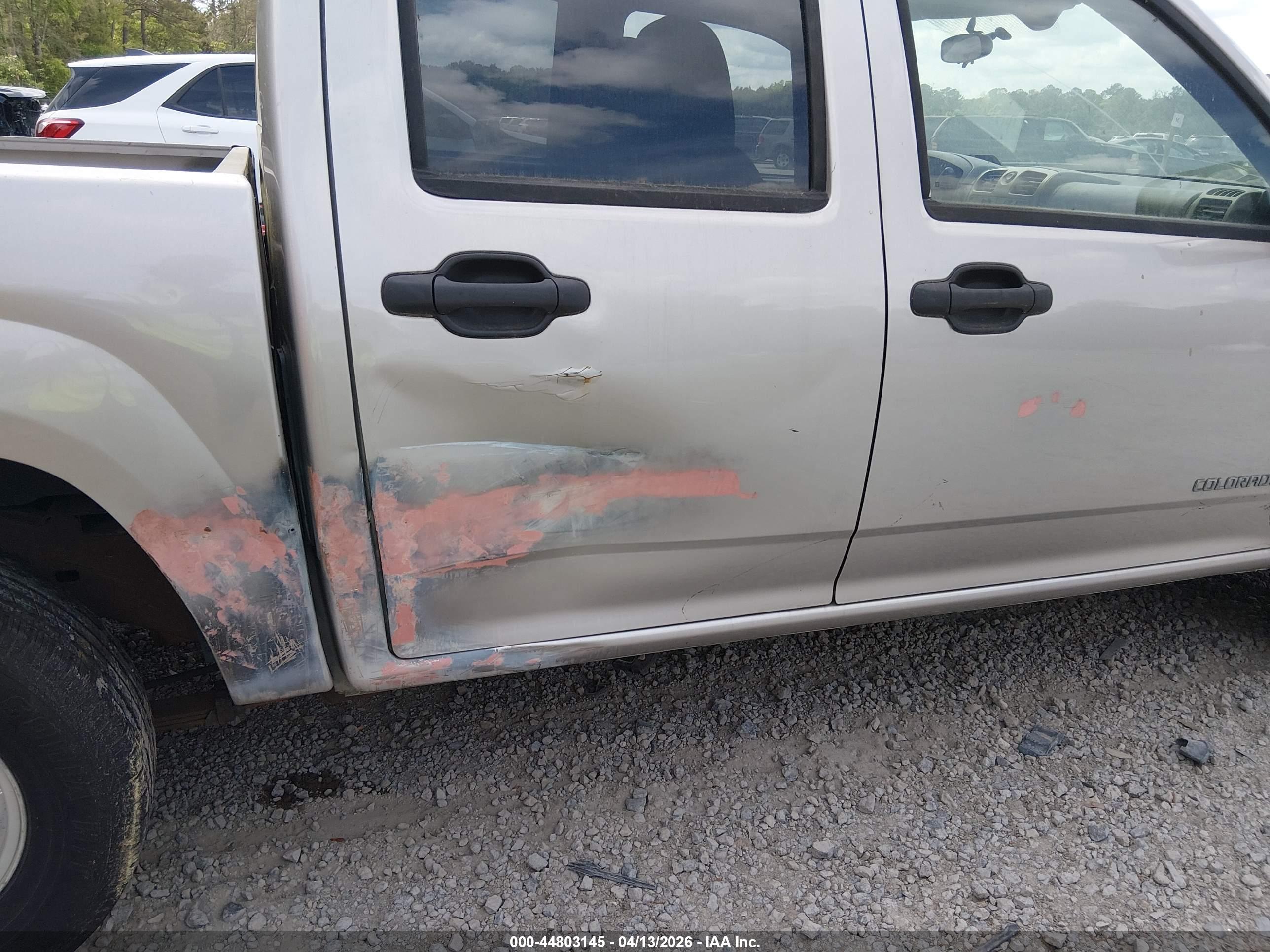 CHEVROLET COLORADO image 6