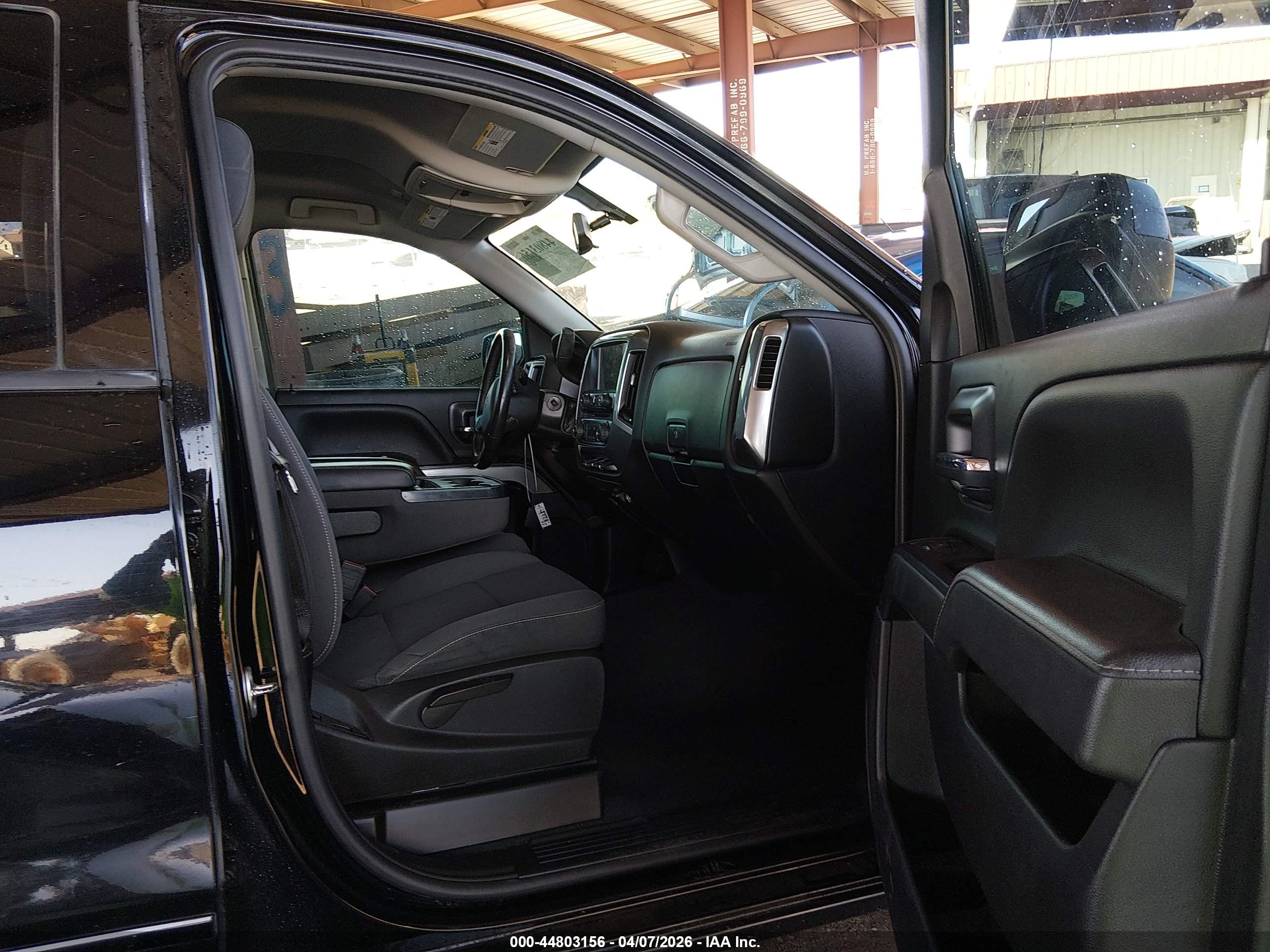 CHEVROLET SILVERADO image 5