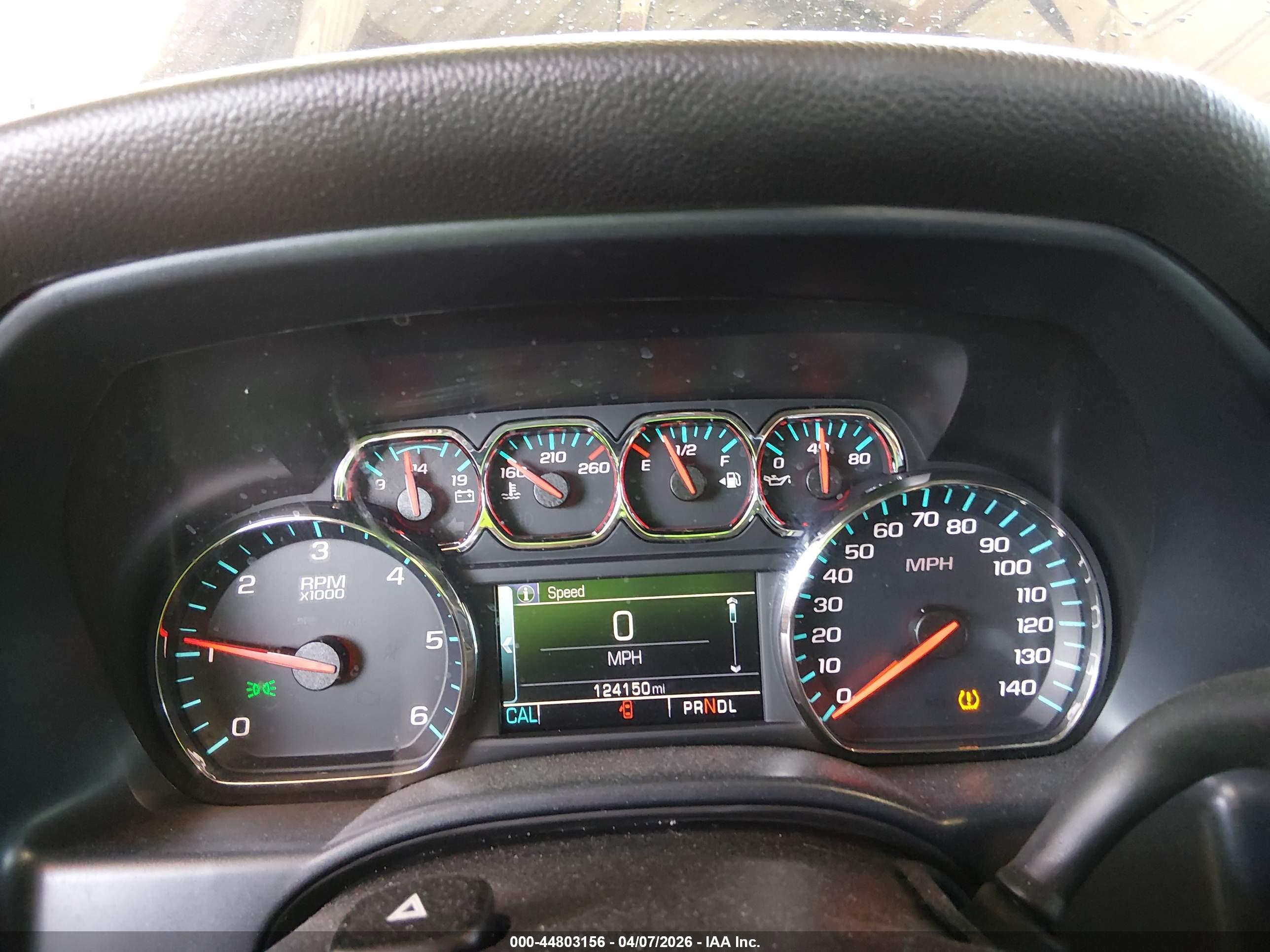 CHEVROLET SILVERADO image 7