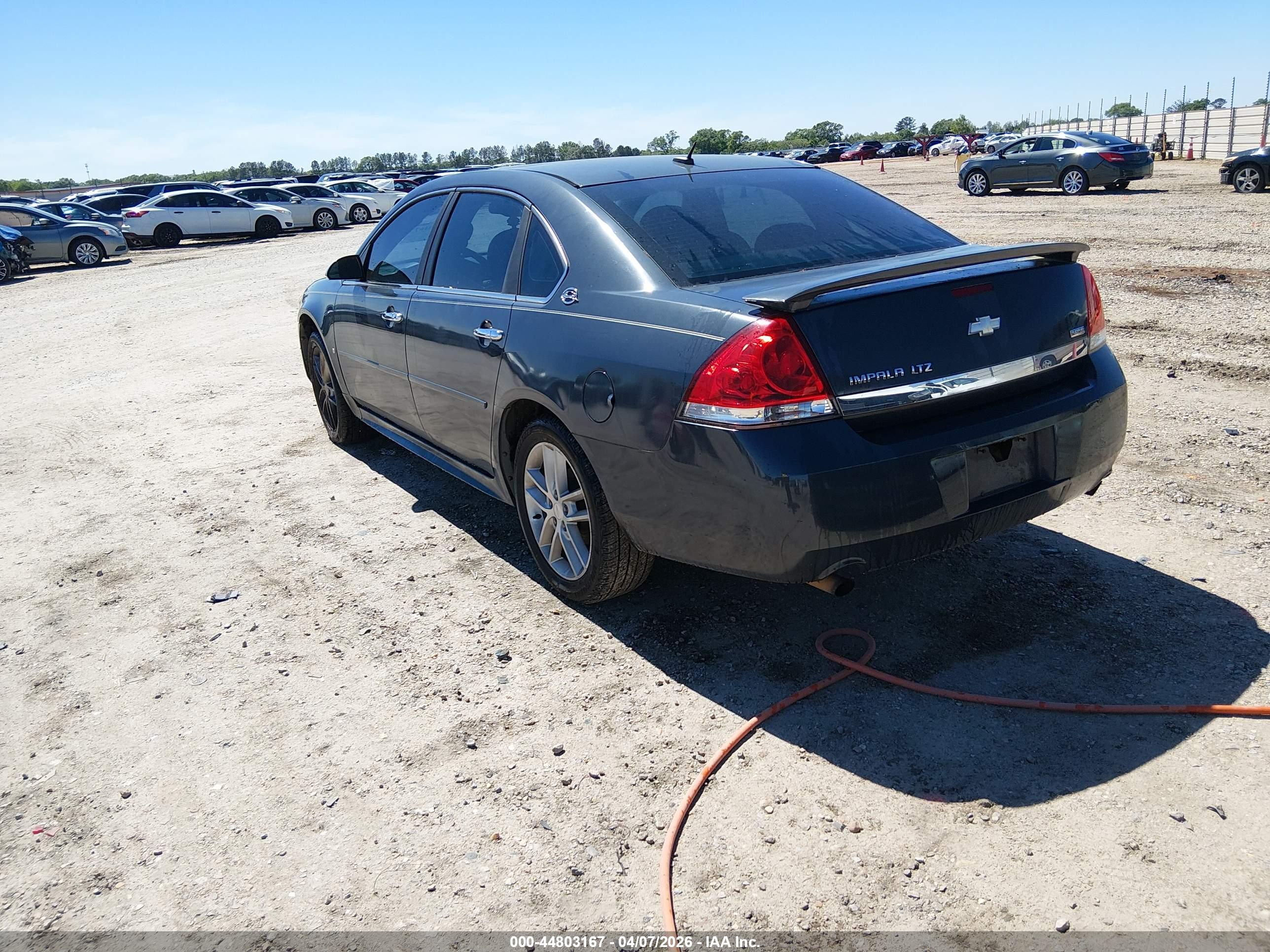 CHEVROLET IMPALA image 3