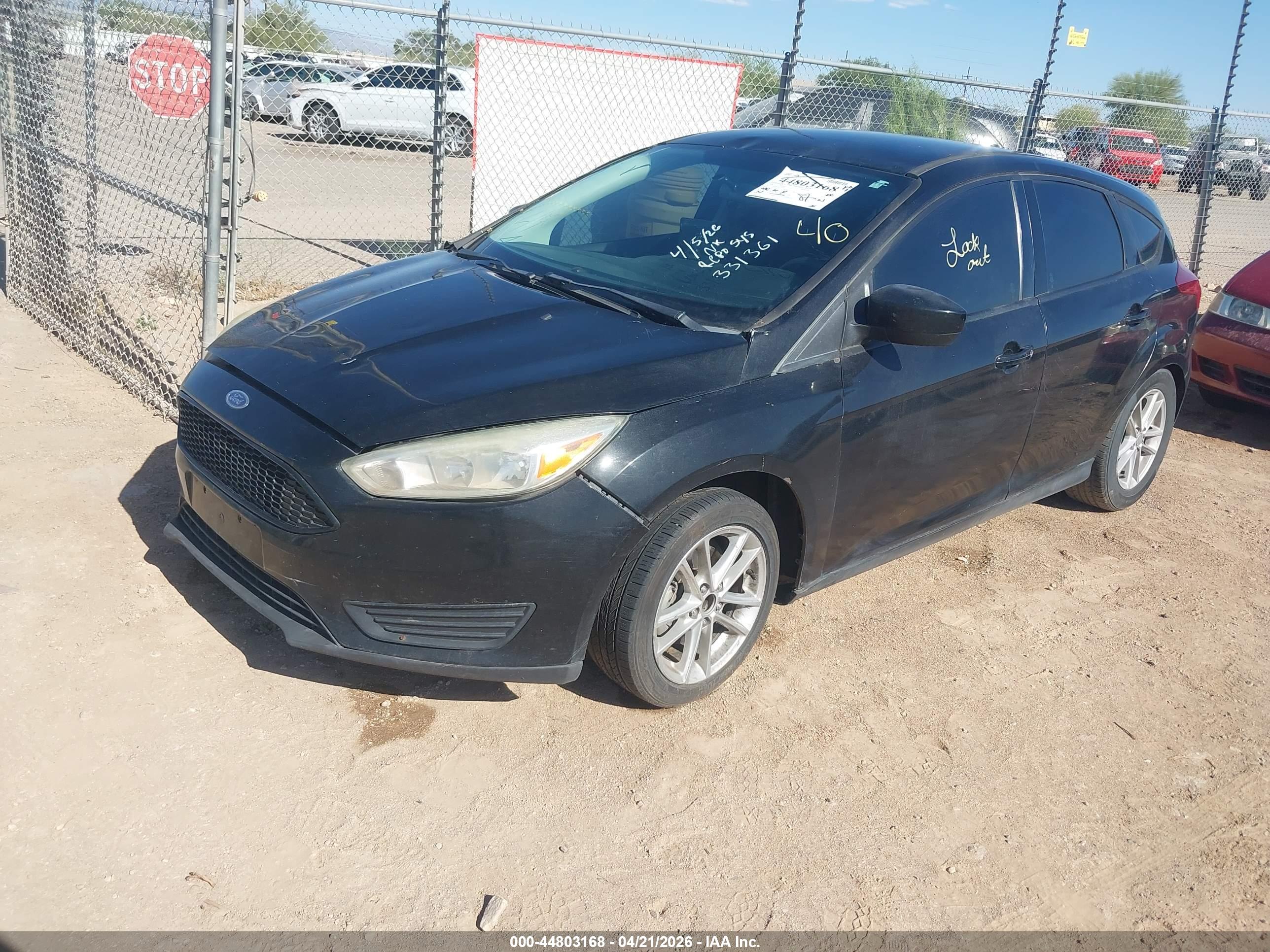 FORD FOCUS image 2