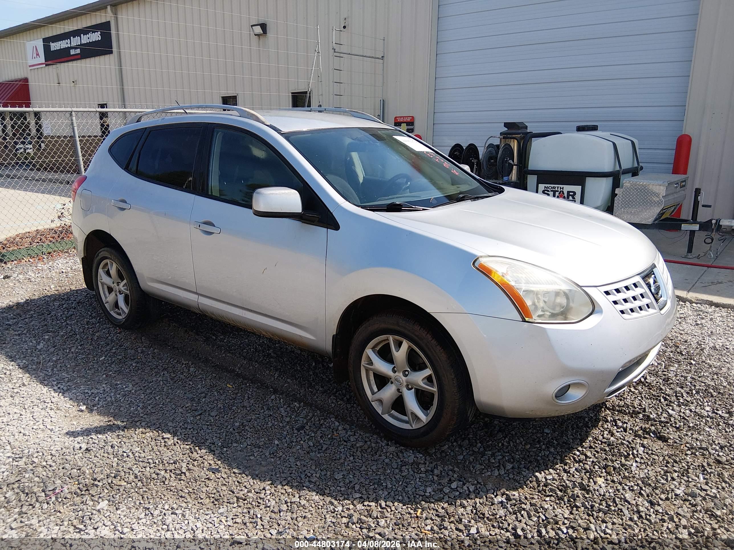 NISSAN ROGUE image 6