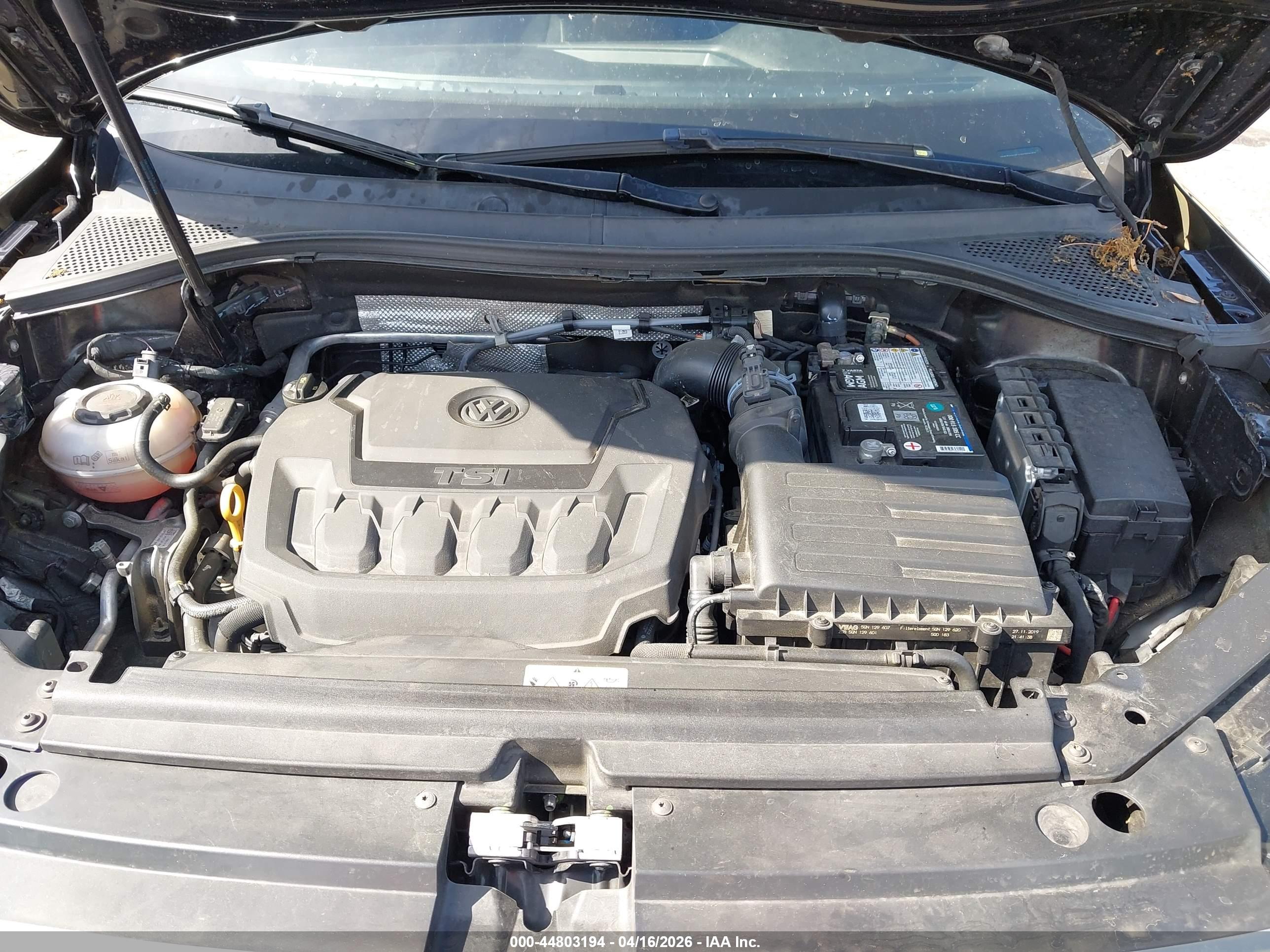 VOLKSWAGEN TIGUAN image 10