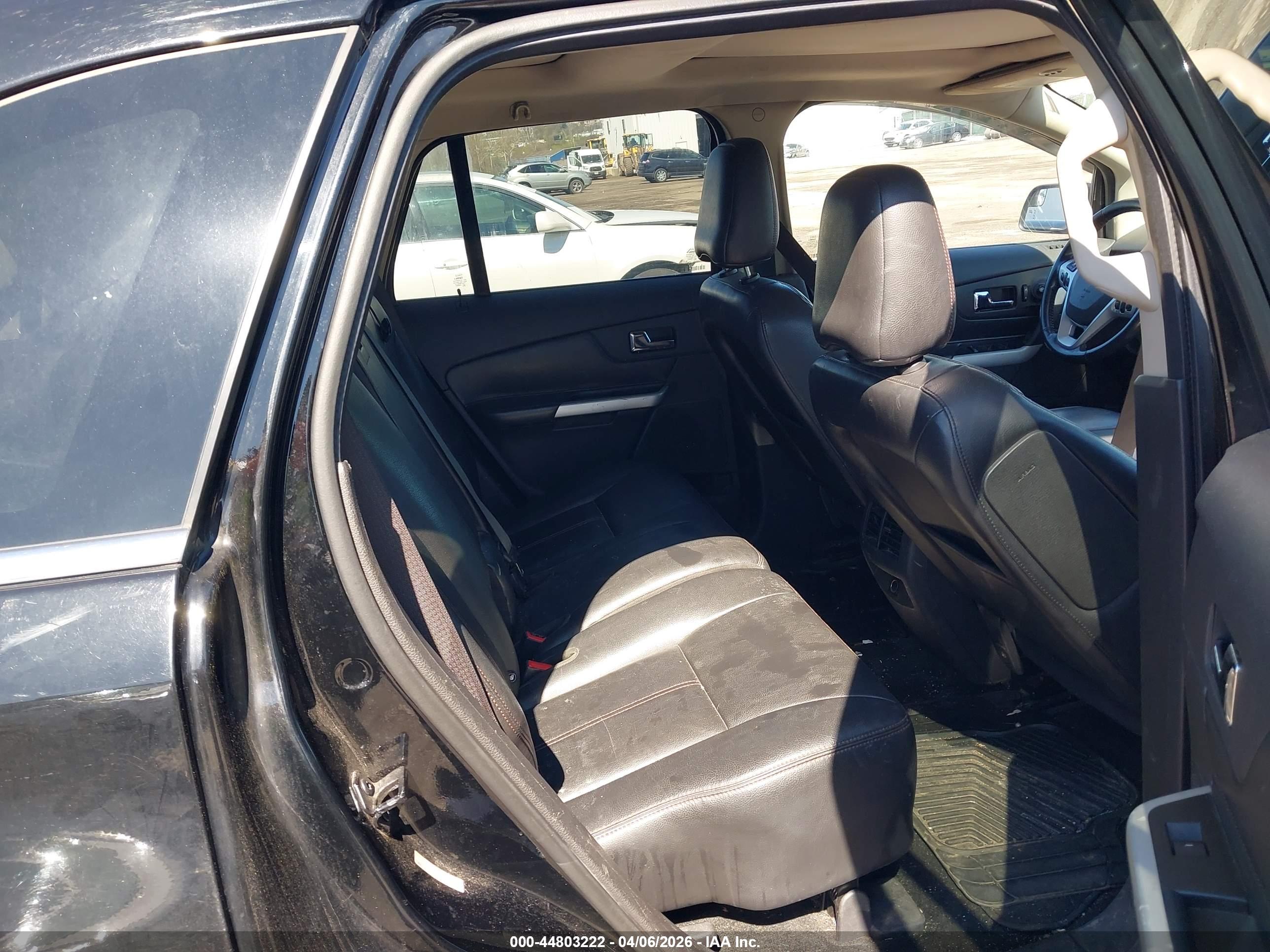 FORD EDGE image 8