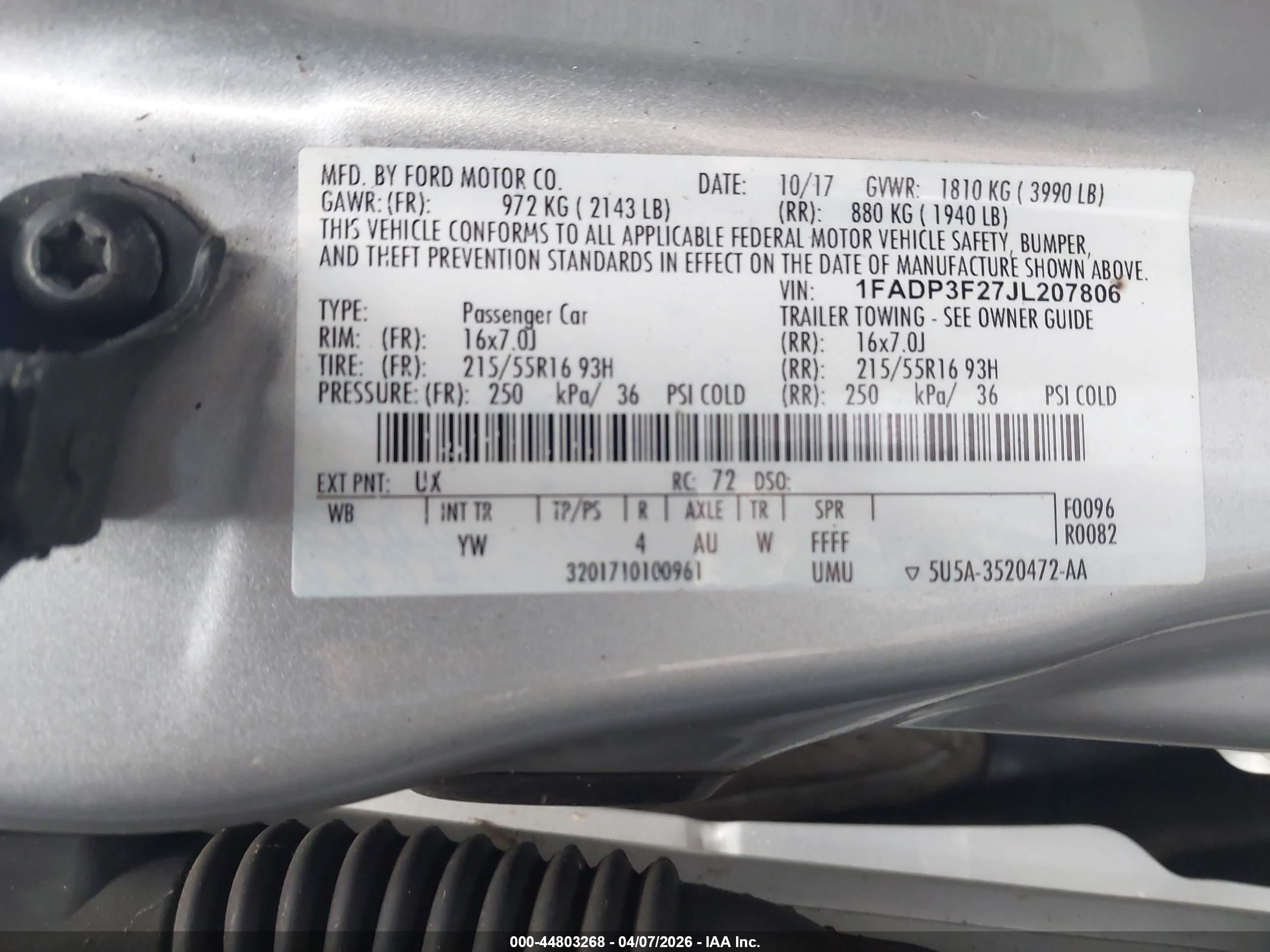 FORD FOCUS image 9